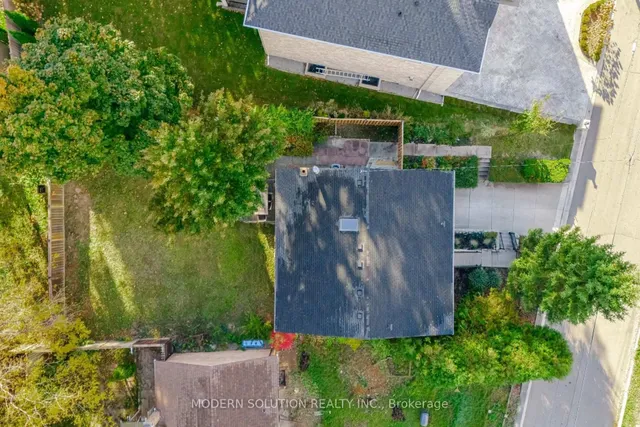 2557 Mindemoya Rd, Mississauga 2