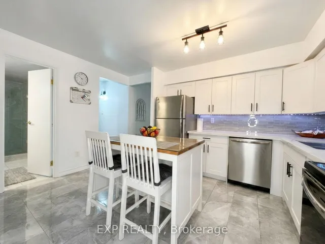 1100 Caven St #406, Mississauga 3