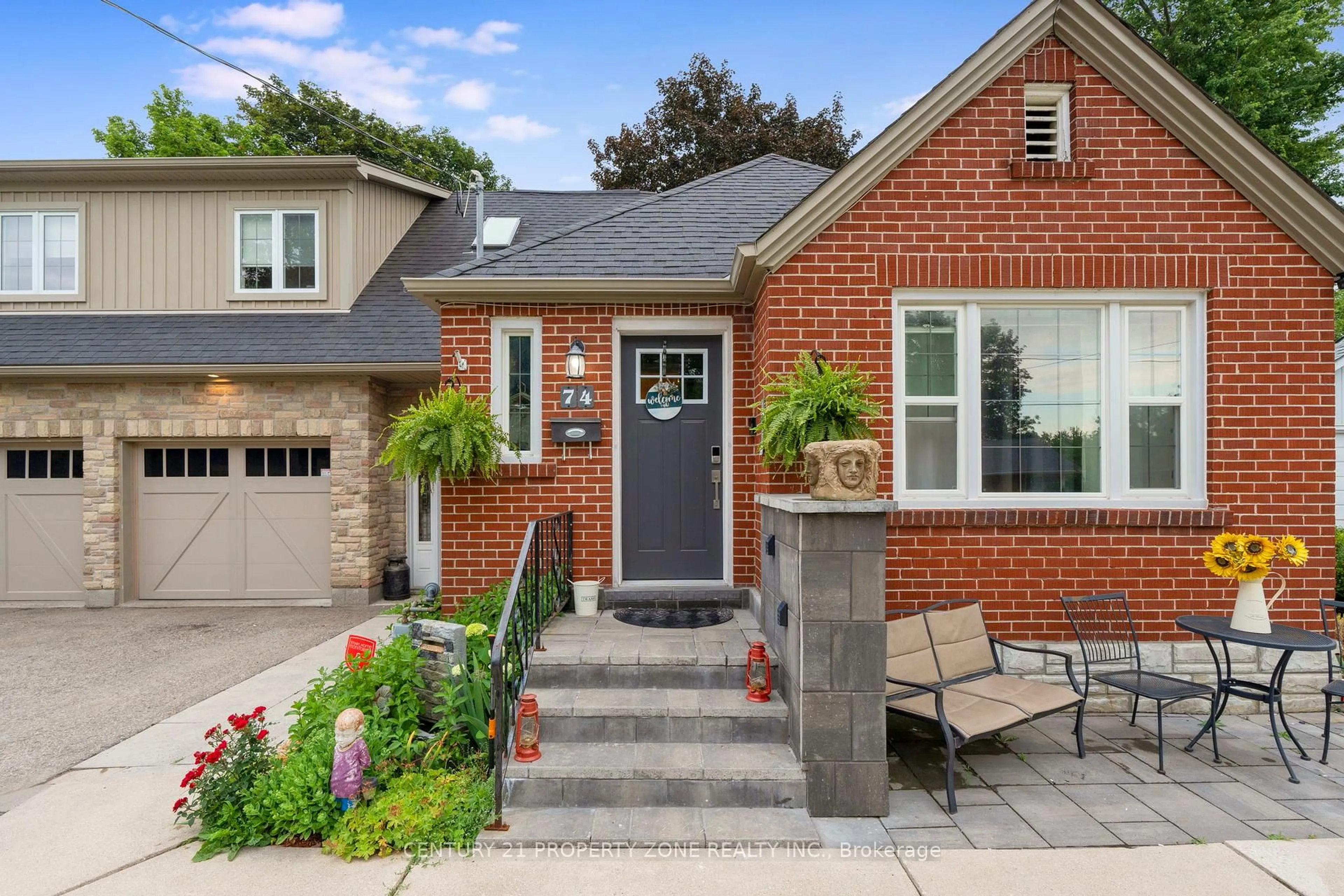 Home with brick exterior material, street for 74 John St, Orangeville Ontario L9W 2P8