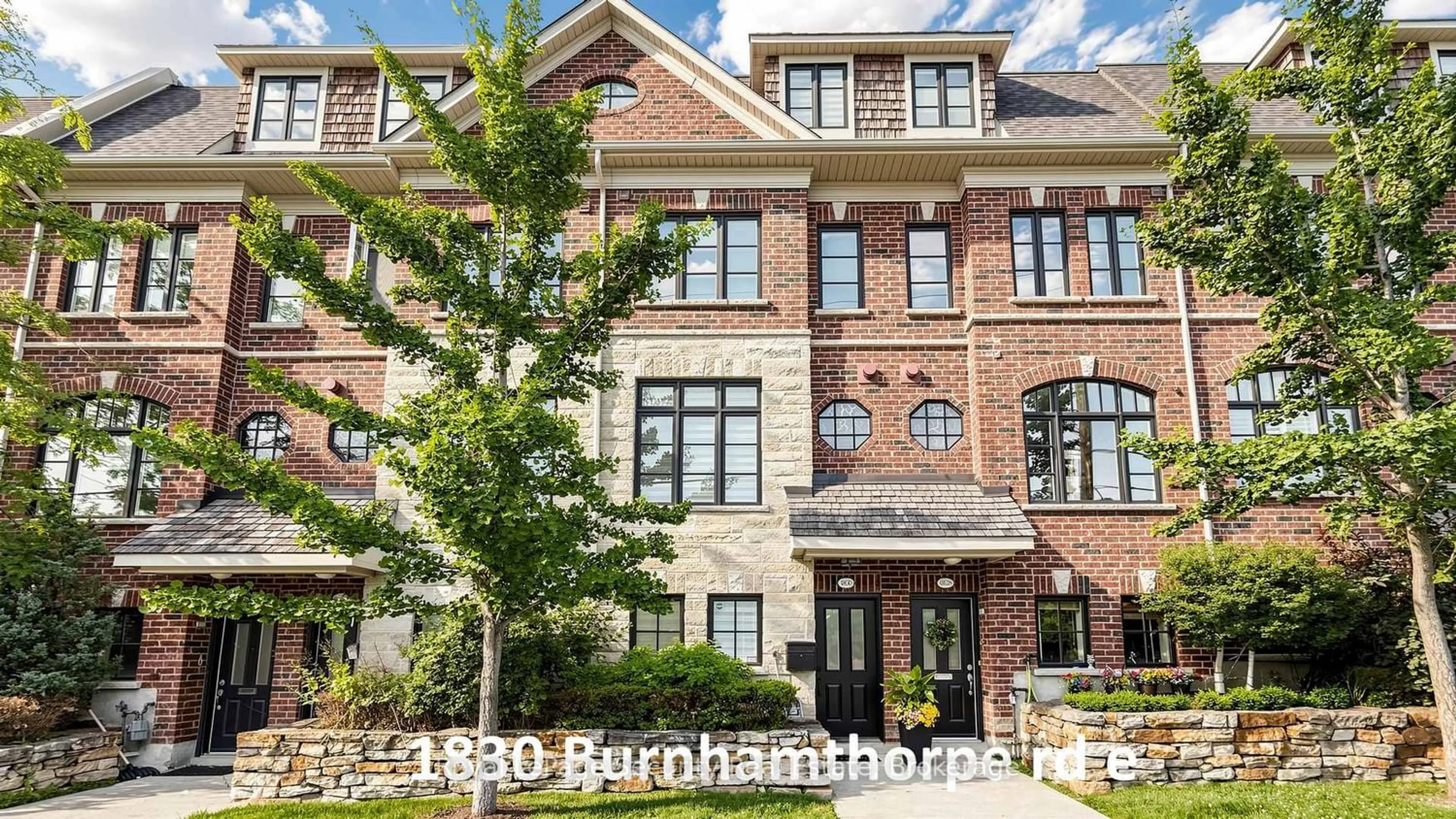 Home with brick exterior material, building for 1830 Burnhamthorpe Rd, Mississauga Ontario L4X 2S5