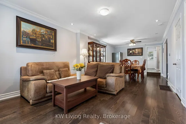 116 Seventh St, Toronto 3