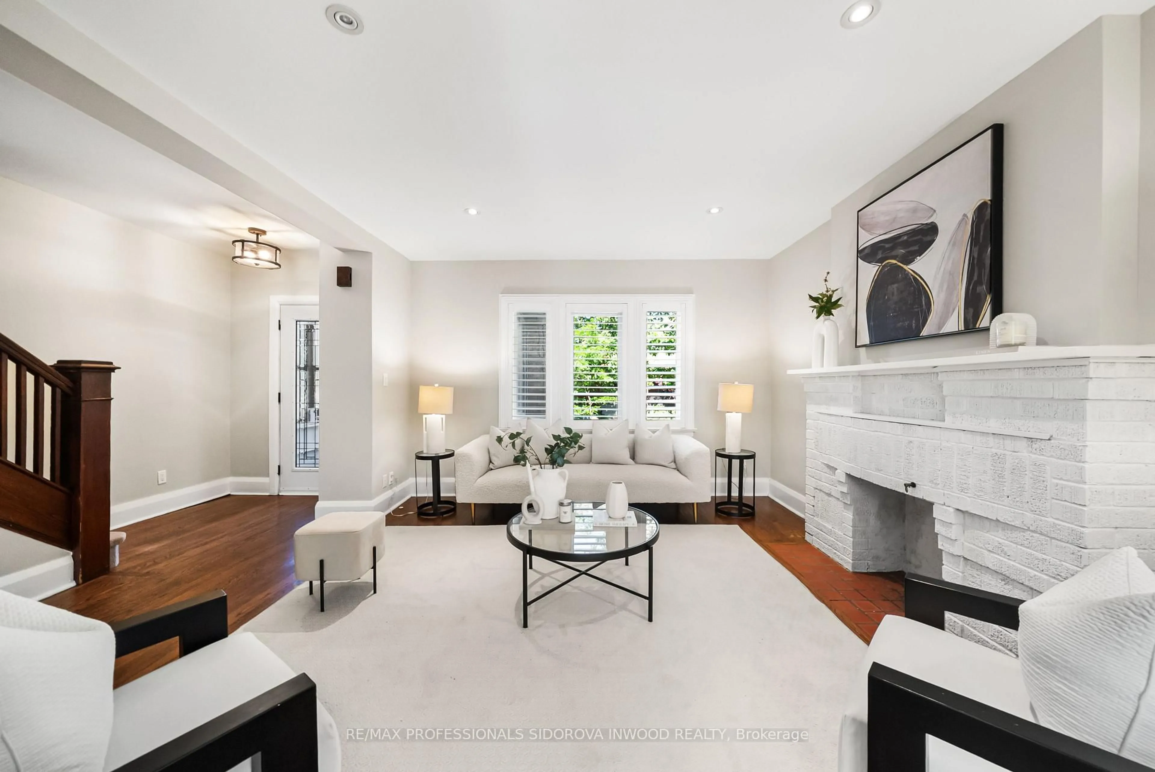 Living room with furniture, unknown for 82 Durie St, Toronto Ontario M6S 3E8