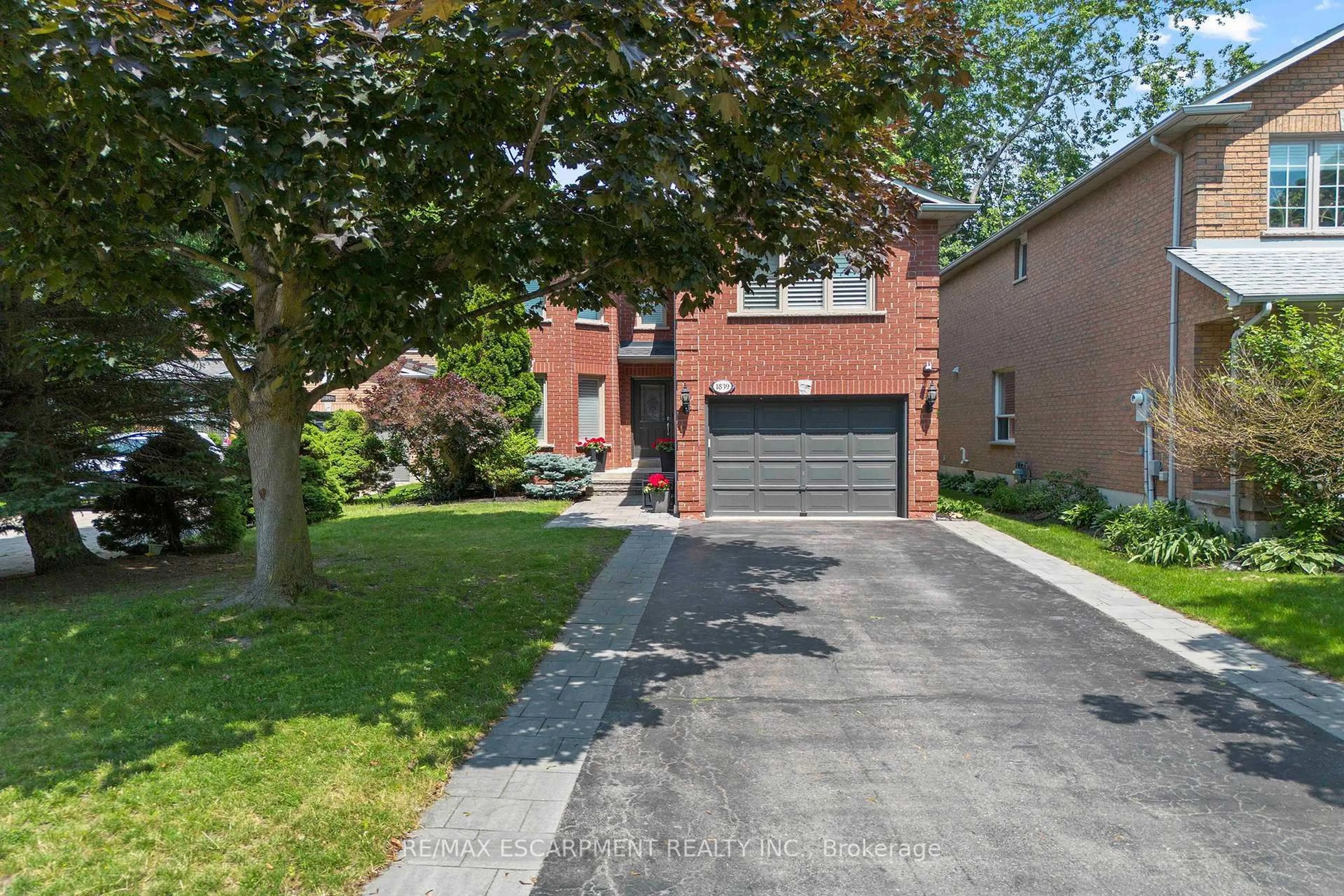 Home with brick exterior material, street for 1839 Fellen Pl, Mississauga Ontario L5J 4S4