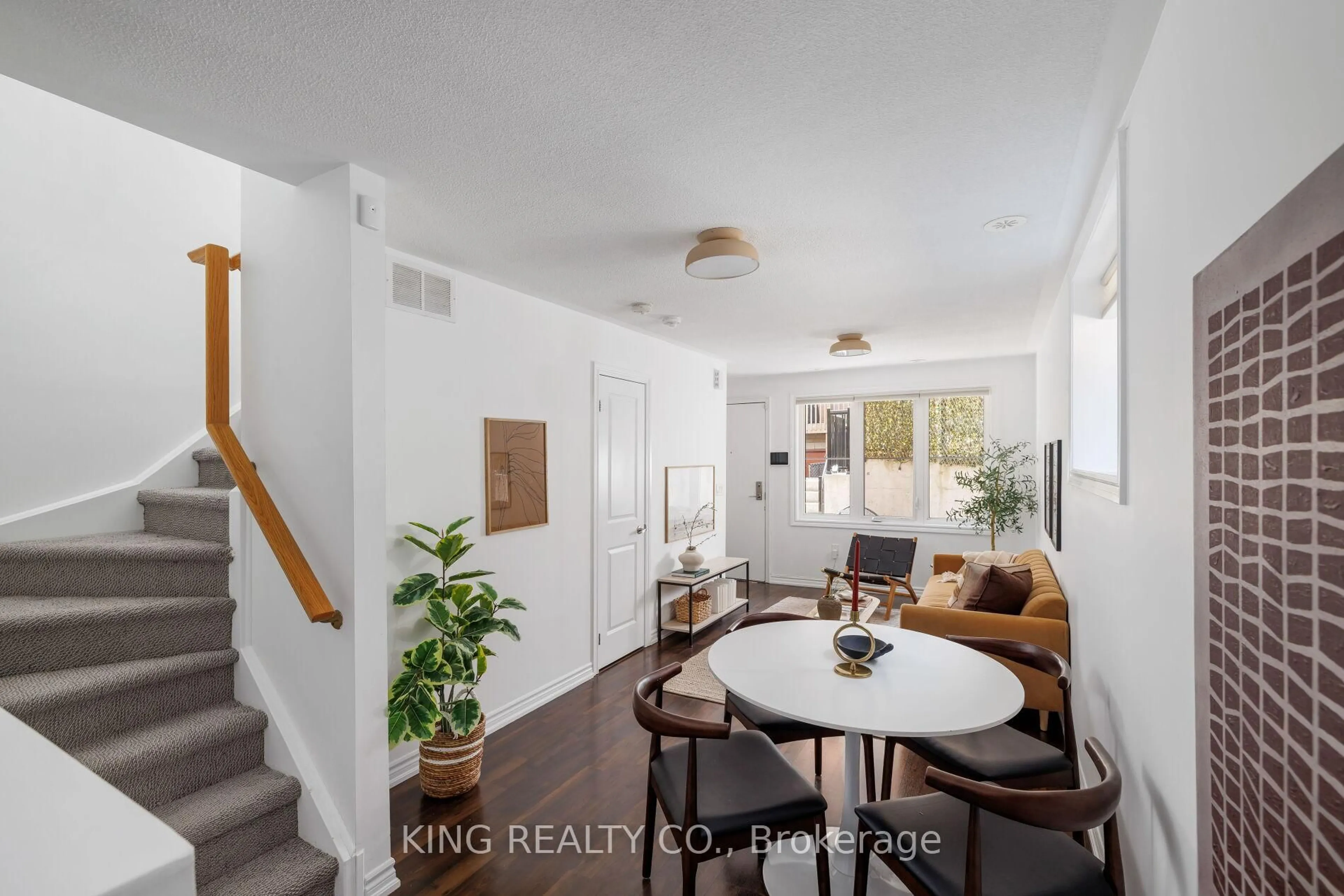 Living room with furniture, unknown for 390 Hopewell Ave #138, Toronto Ontario M6E 2S2