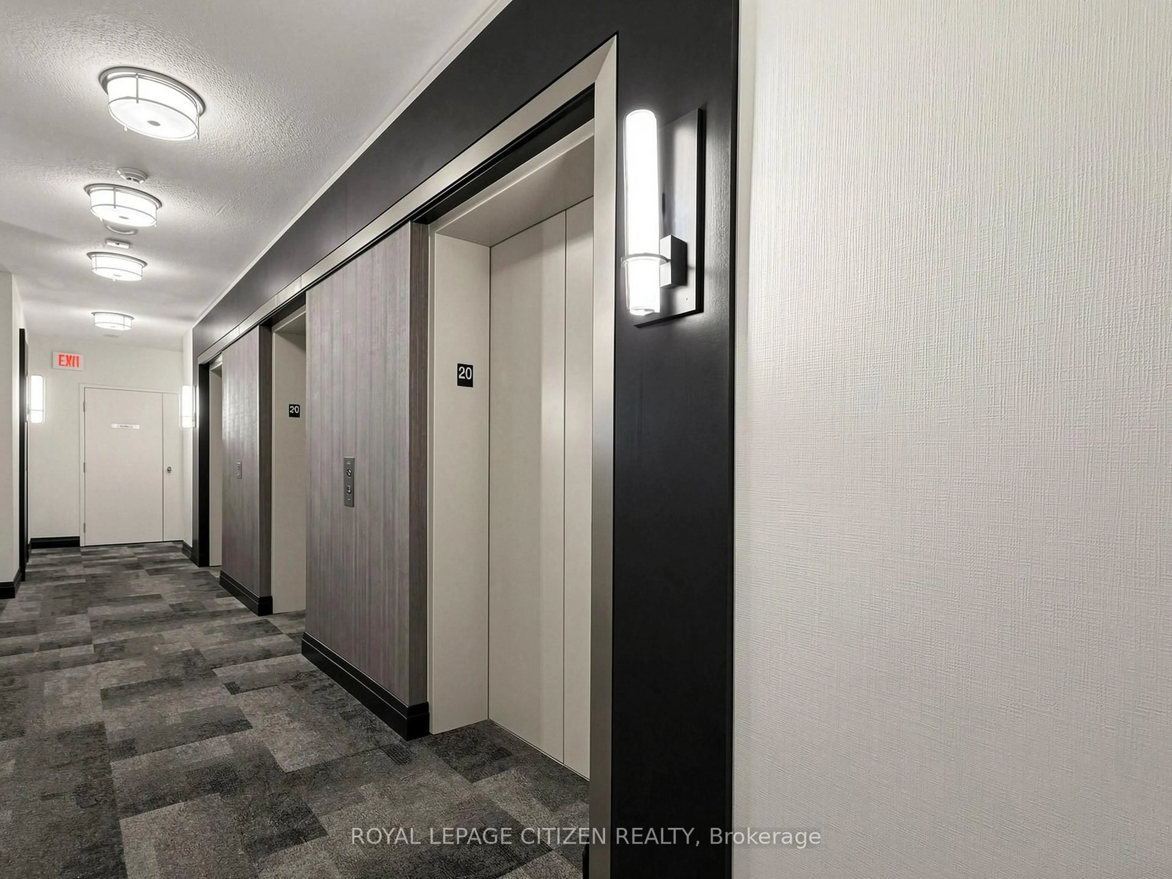 Indoor foyer for 70 Absolute Ave #2002, Mississauga Ontario L4Z 0A4