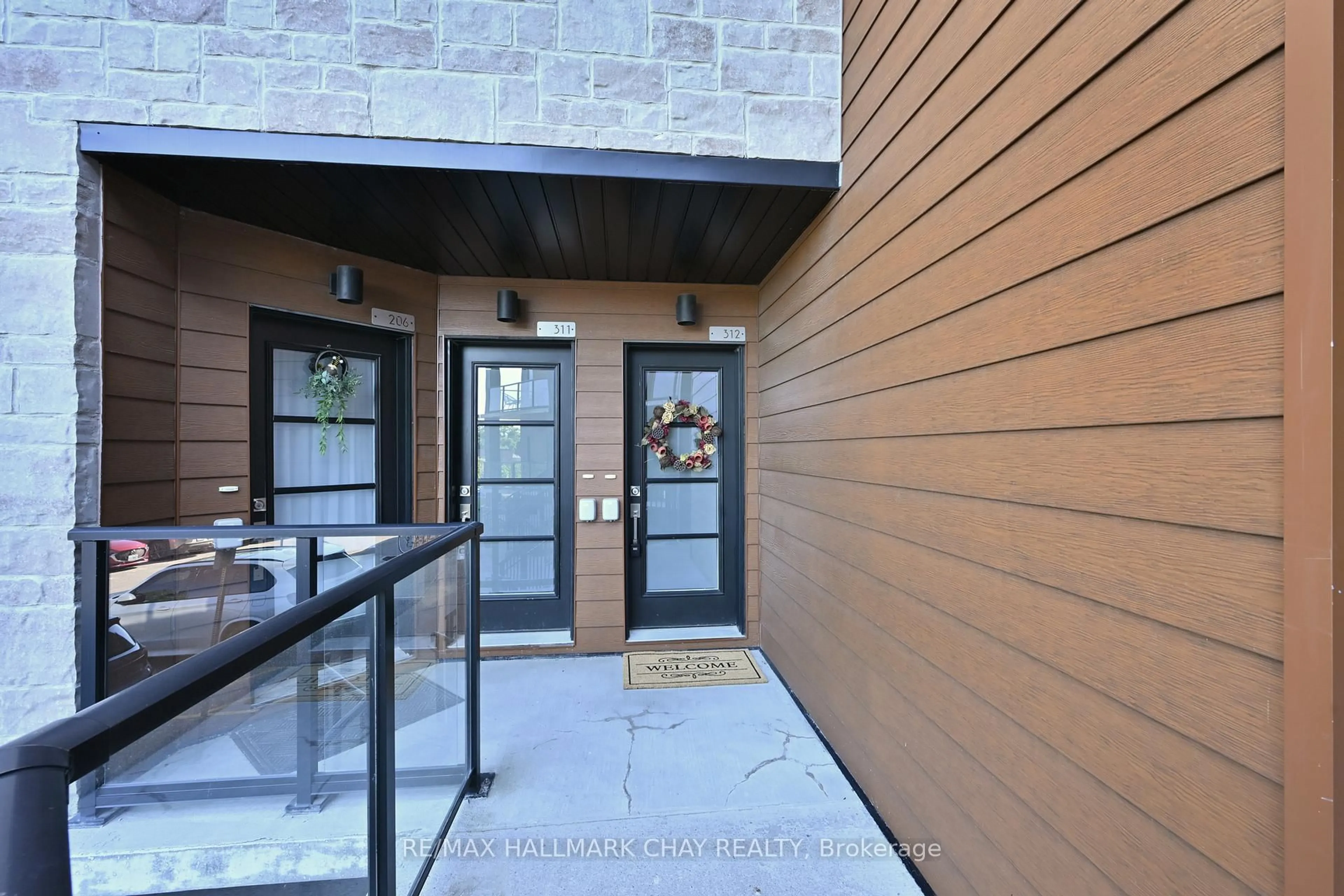 Unknown for 17 Centre St #312, Orangeville Ontario L9W 2W9