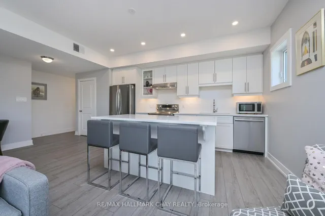 17 Centre St #312, Orangeville 5