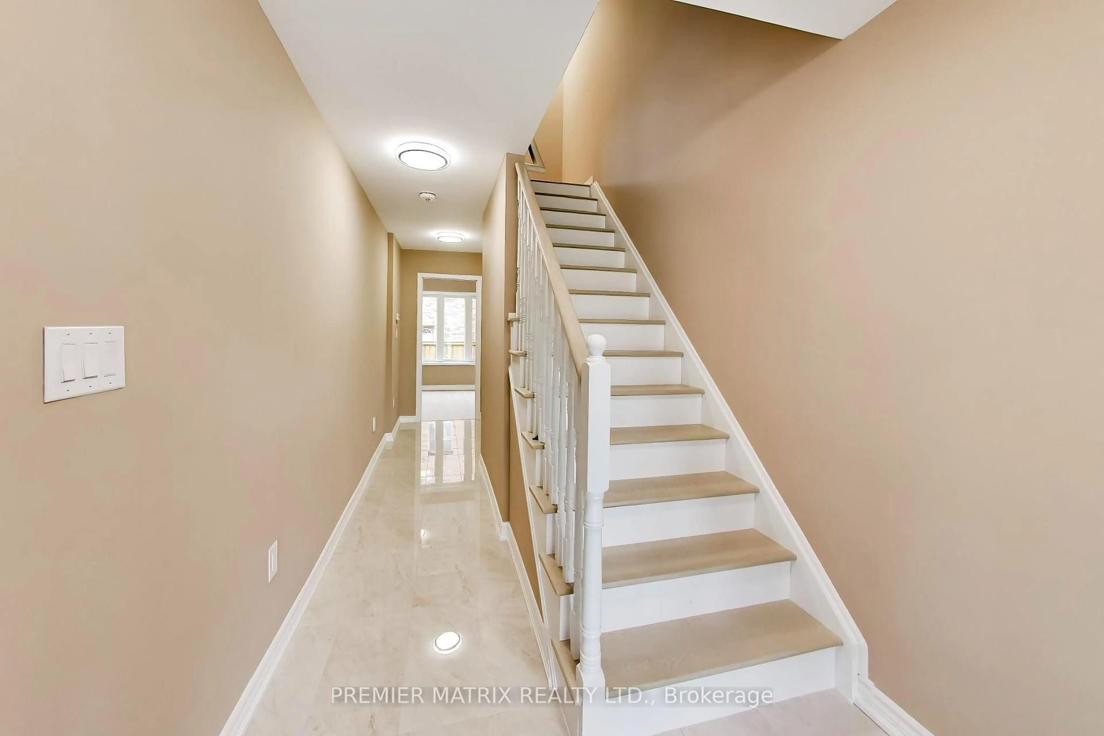 Stairs for 37 Shiff Cres, Brampton Ontario L6Z 0H5