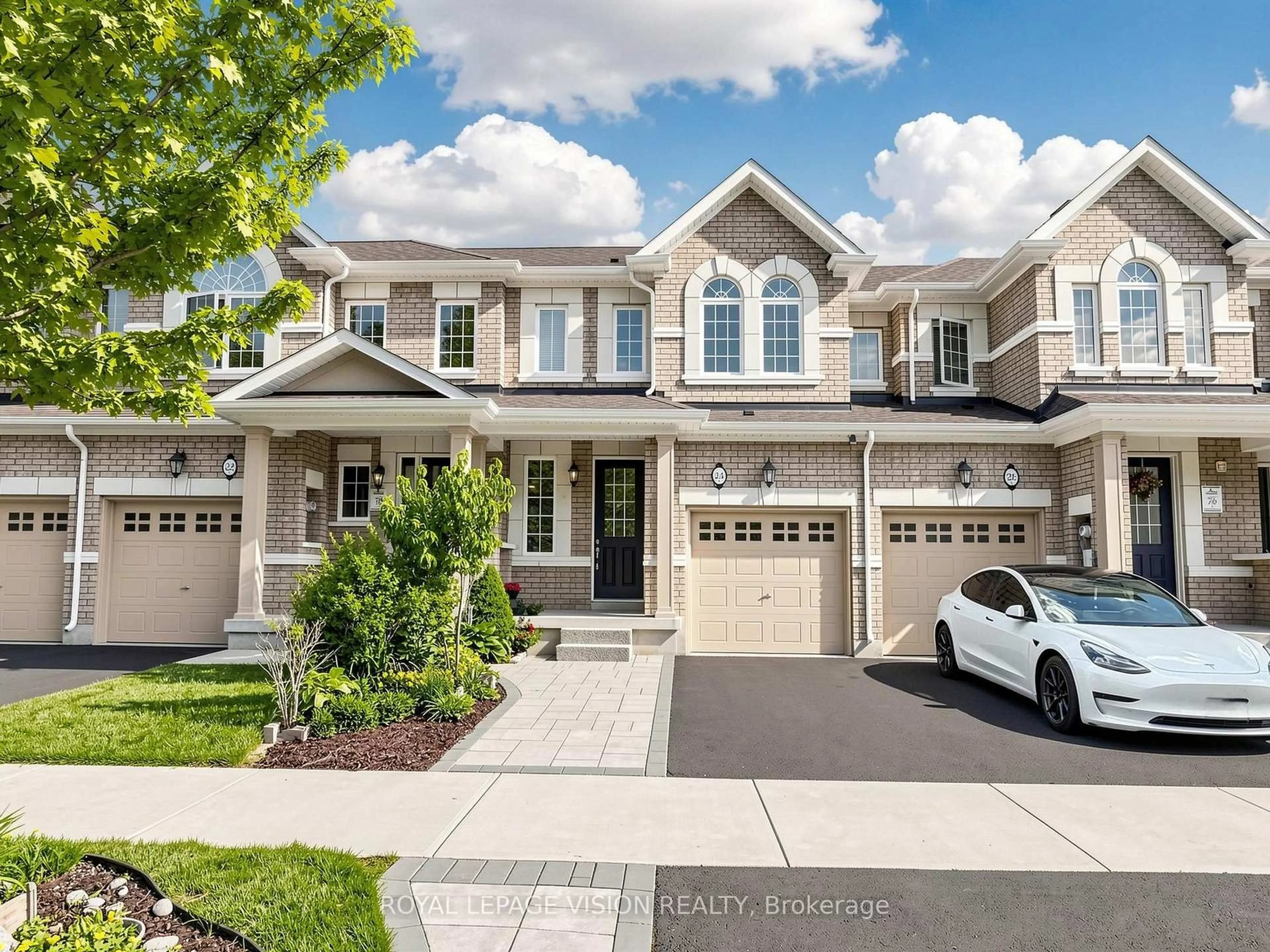 Unknown for 24 Pennycross Cres, Brampton Ontario L7A 4M1
