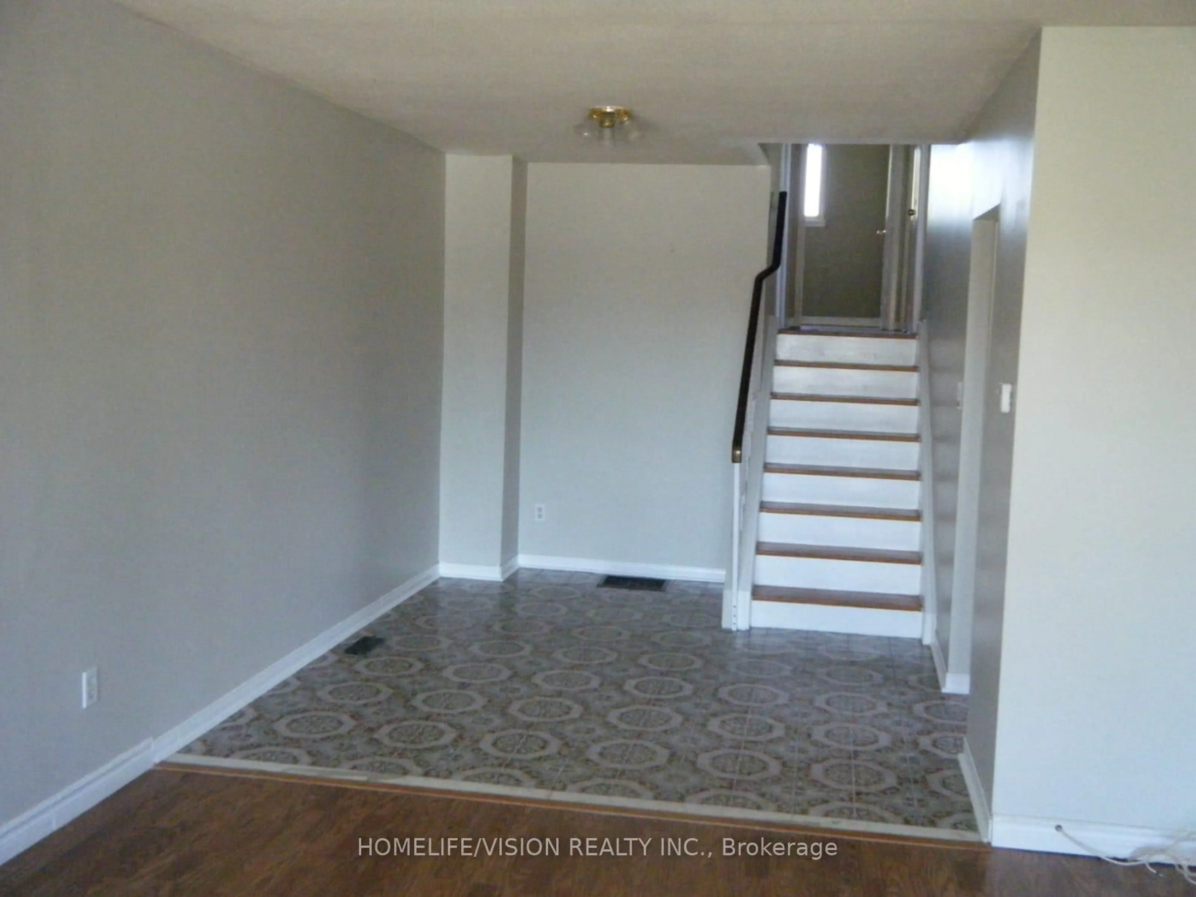 Unknown for 3766 Darla Dr, Mississauga Ontario L4T 2C9