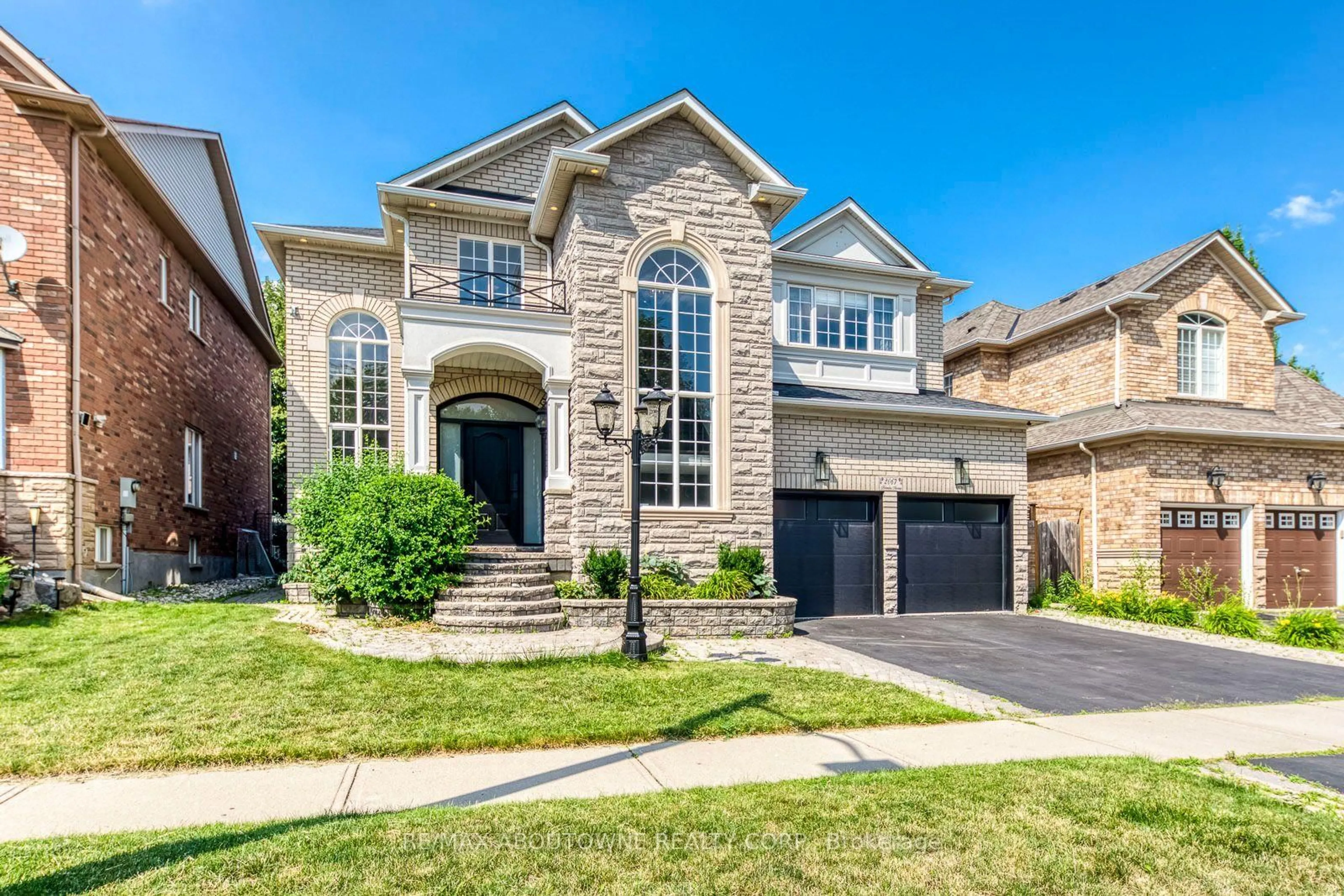 Home with brick exterior material, street for 2067 Helmsley Ave, Oakville Ontario L6M 4R5