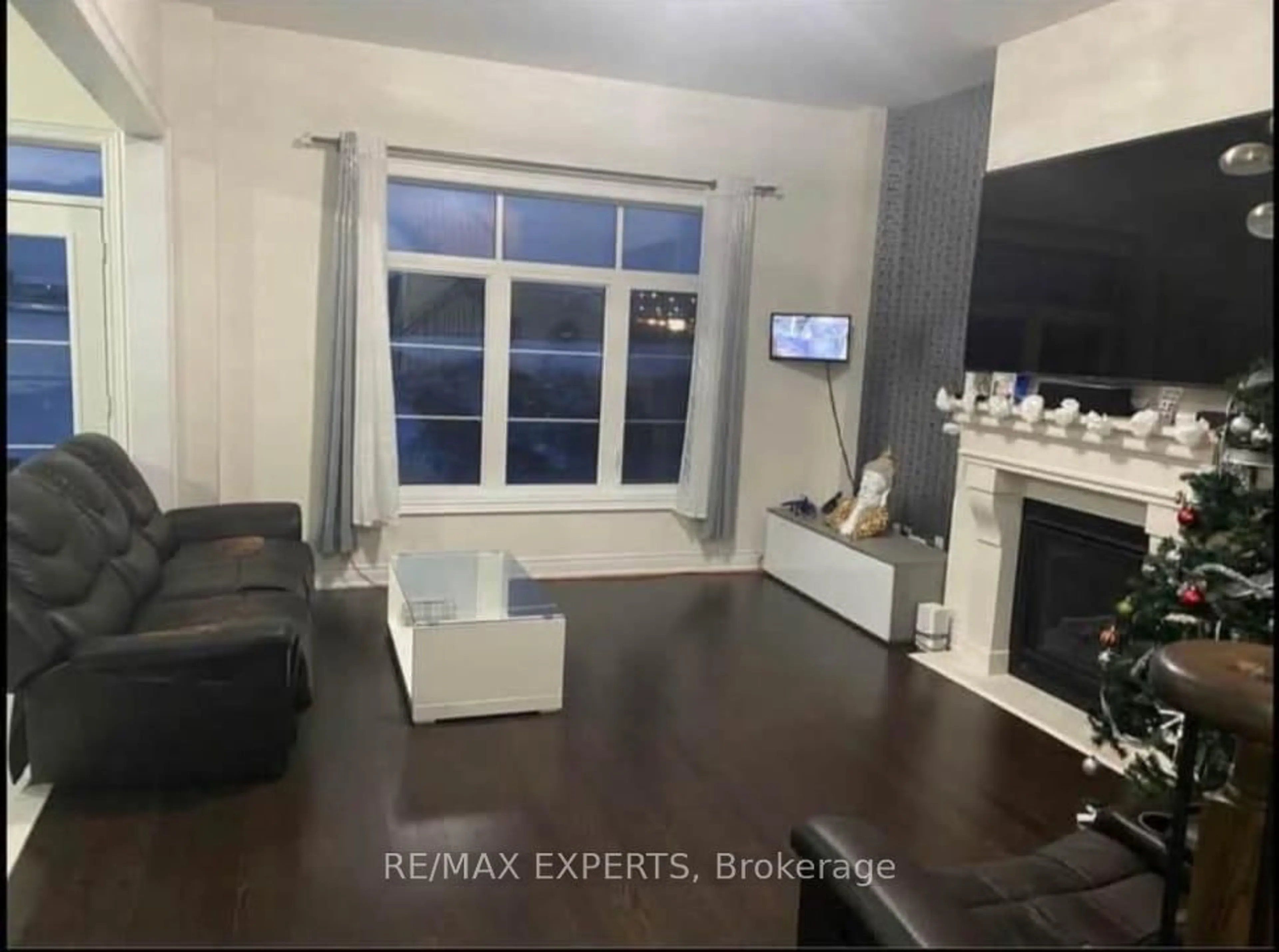 A pic of a room for 56 Lyle Way, Brampton Ontario L6X 5P8