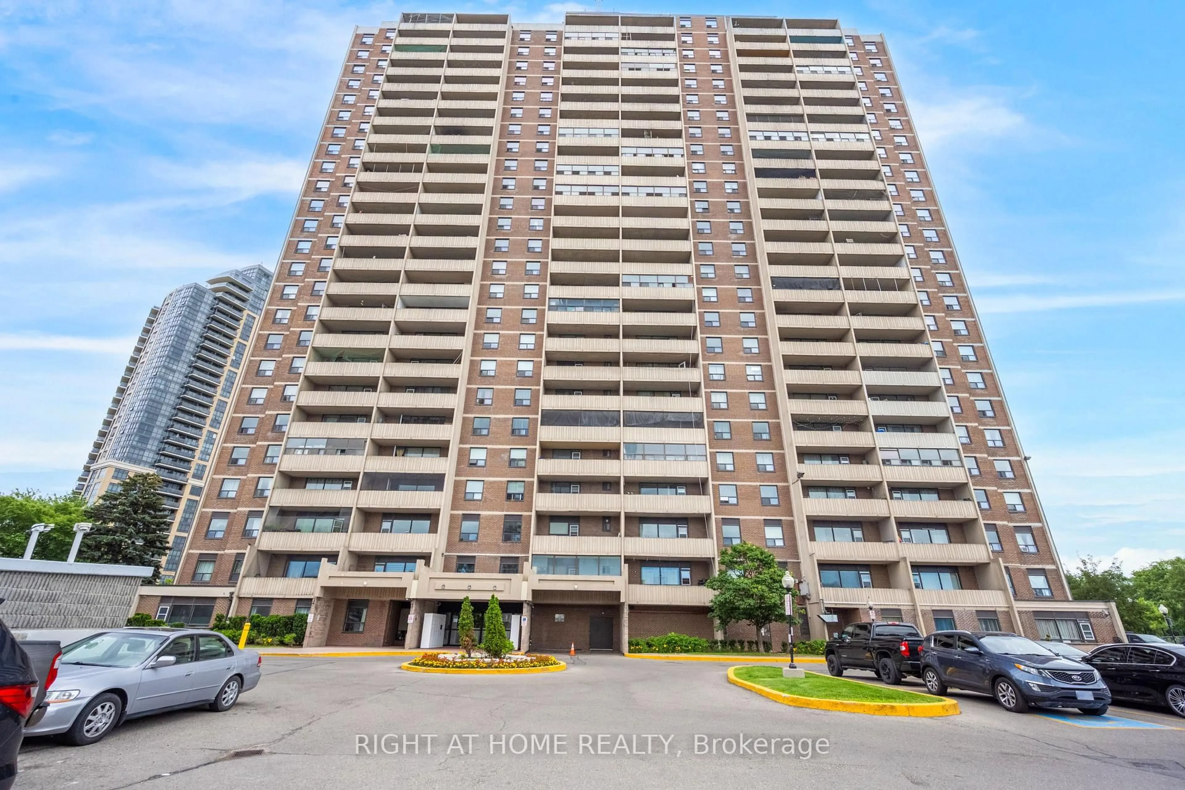 Unknown for 3390 Weston Rd #708, Toronto Ontario M9M 2X3