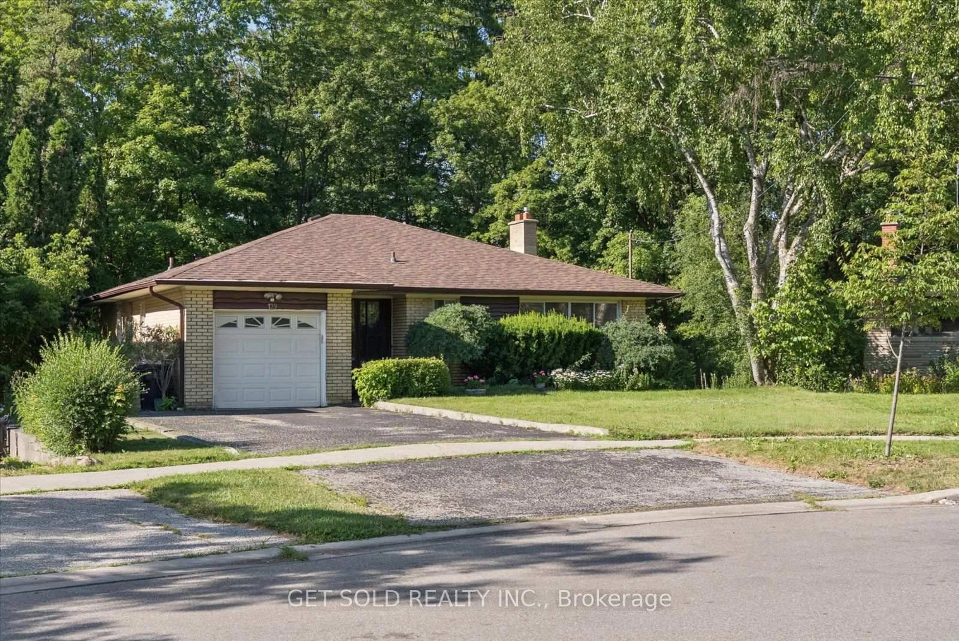 Unknown for 129 Riverhead Dr, Toronto Ontario M9W 4H1