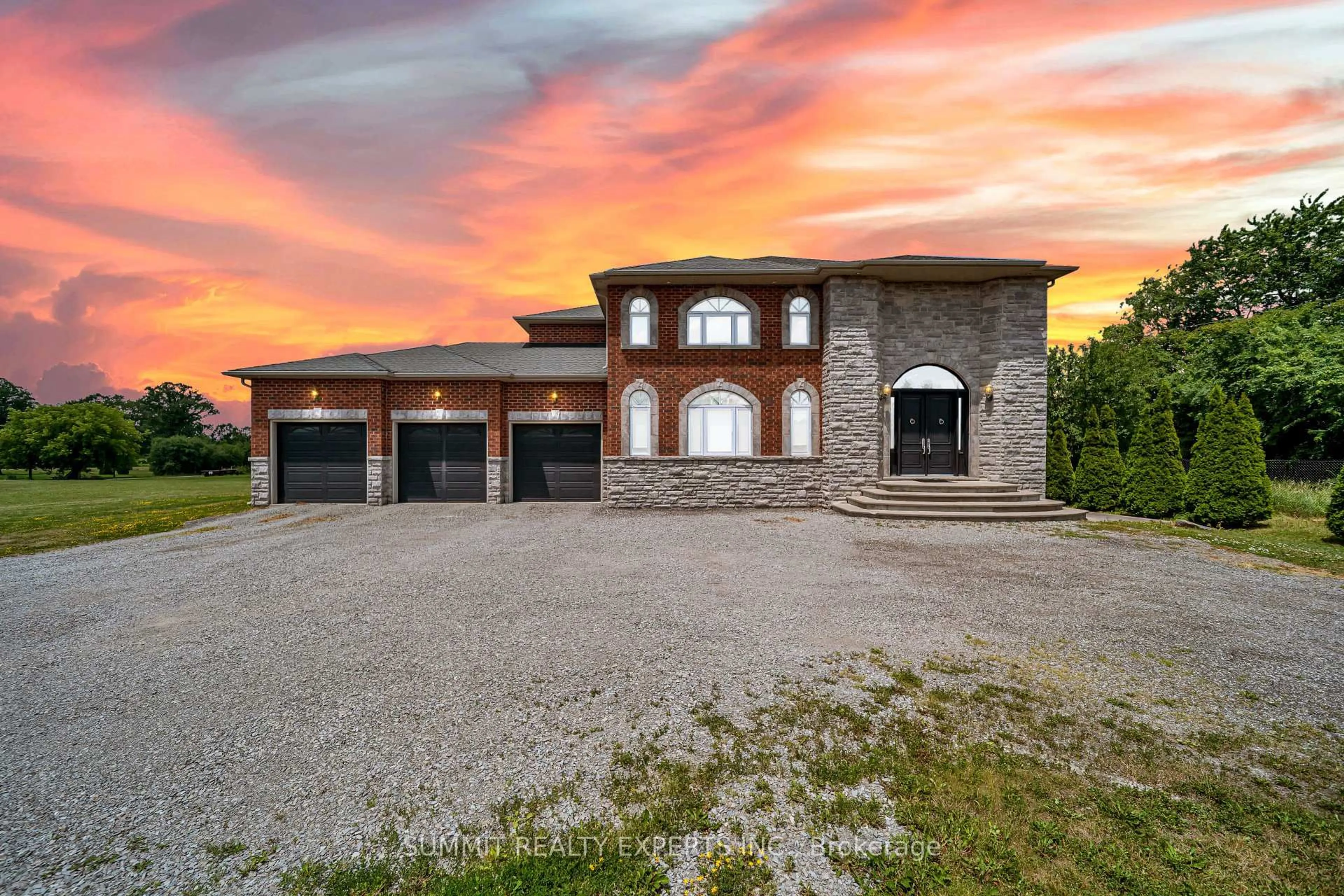 Home with brick exterior material, unknown for 7728 Mayfield Rd, Caledon Ontario L7E 0V9