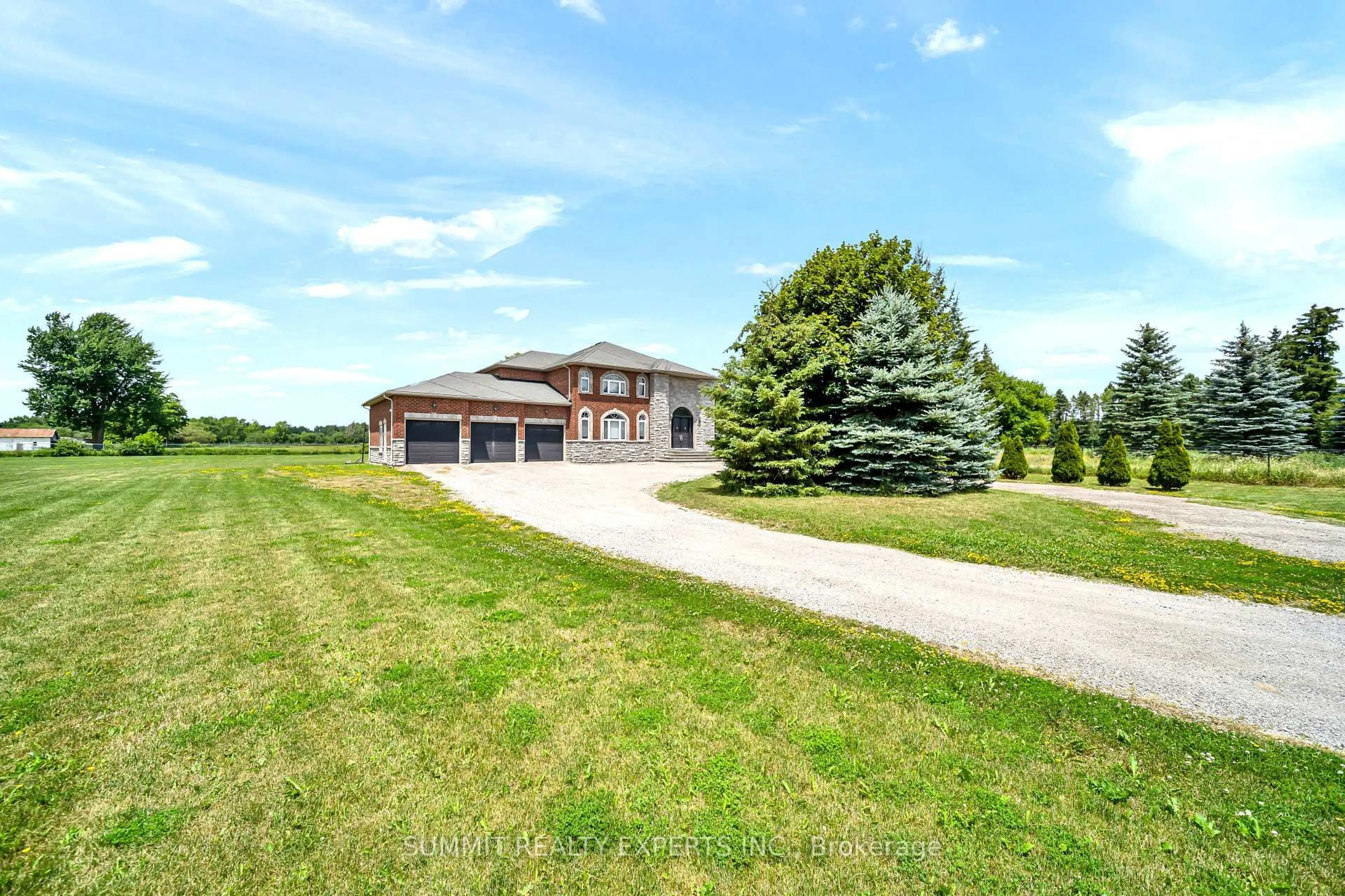 A pic from outside/outdoor area/front of a property/back of a property/a pic from drone, unknown for 7728 Mayfield Rd, Caledon Ontario L7E 0V9