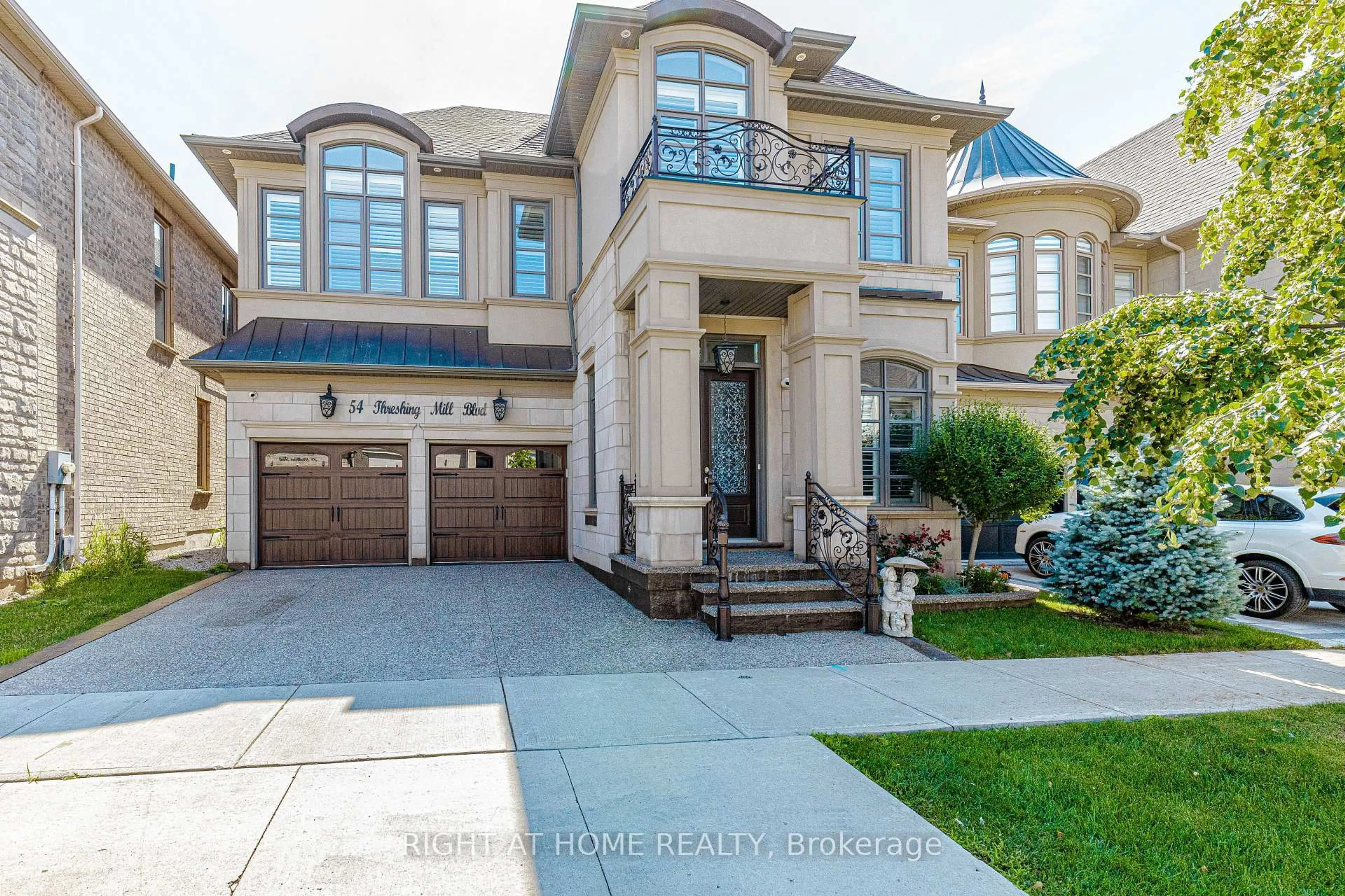 Home with brick exterior material, street for 54 Threshing Mill Blvd, Oakville Ontario L6H 0V6