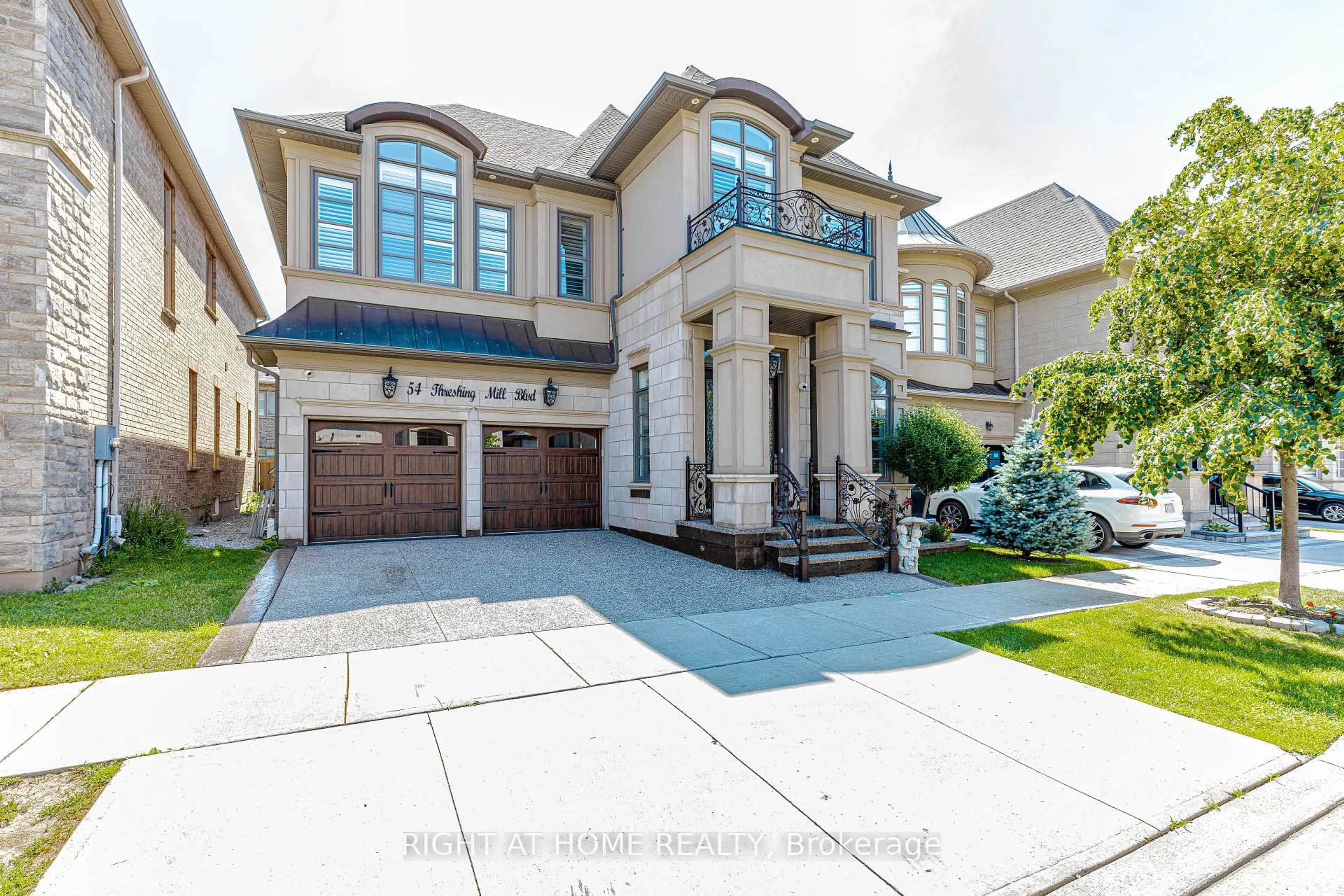 Home with brick exterior material, street for 54 Threshing Mill Blvd, Oakville Ontario L6H 0V6