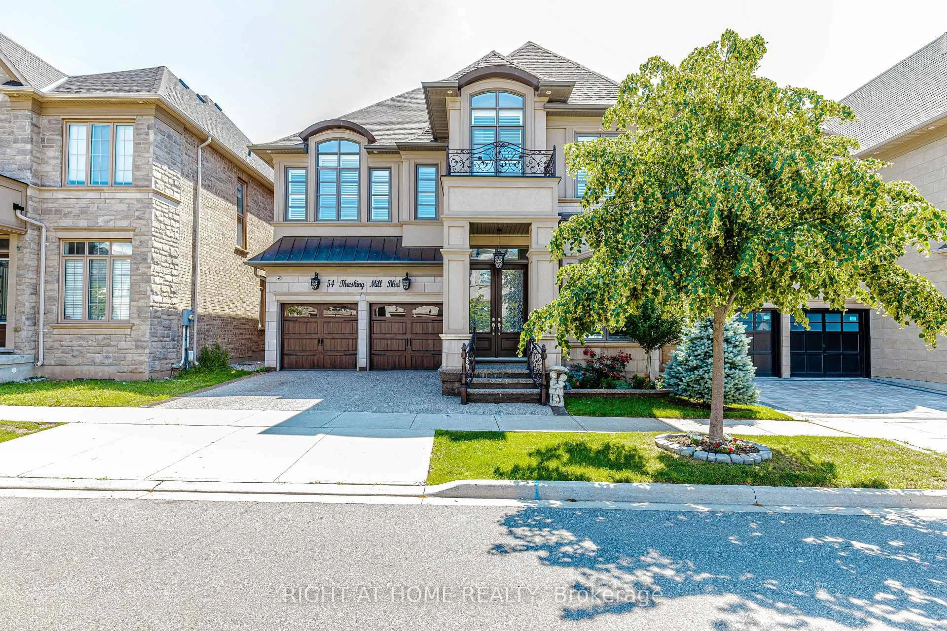 Home with brick exterior material, street for 54 Threshing Mill Blvd, Oakville Ontario L6H 0V6