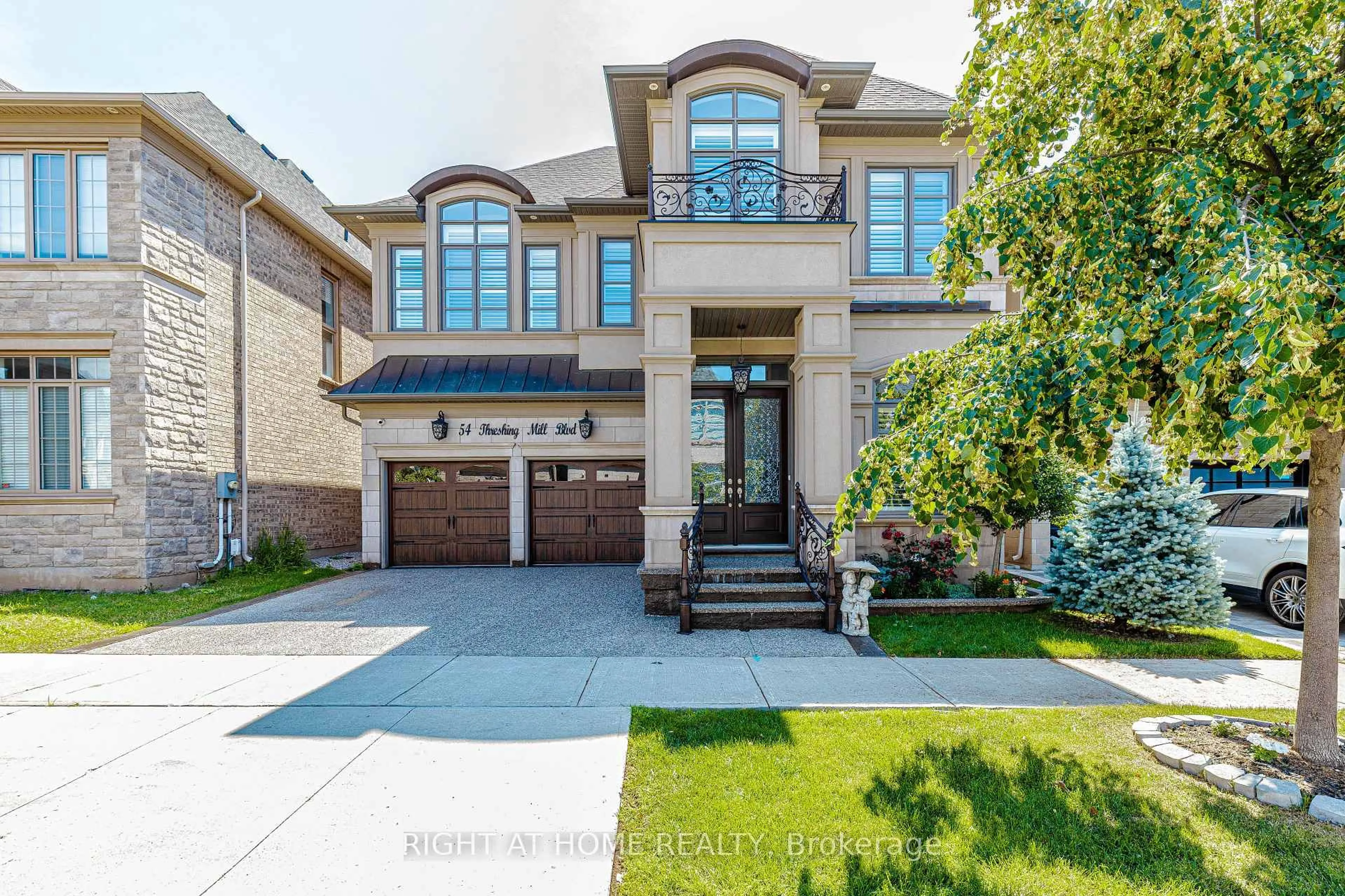 Home with brick exterior material, street for 54 Threshing Mill Blvd, Oakville Ontario L6H 0V6