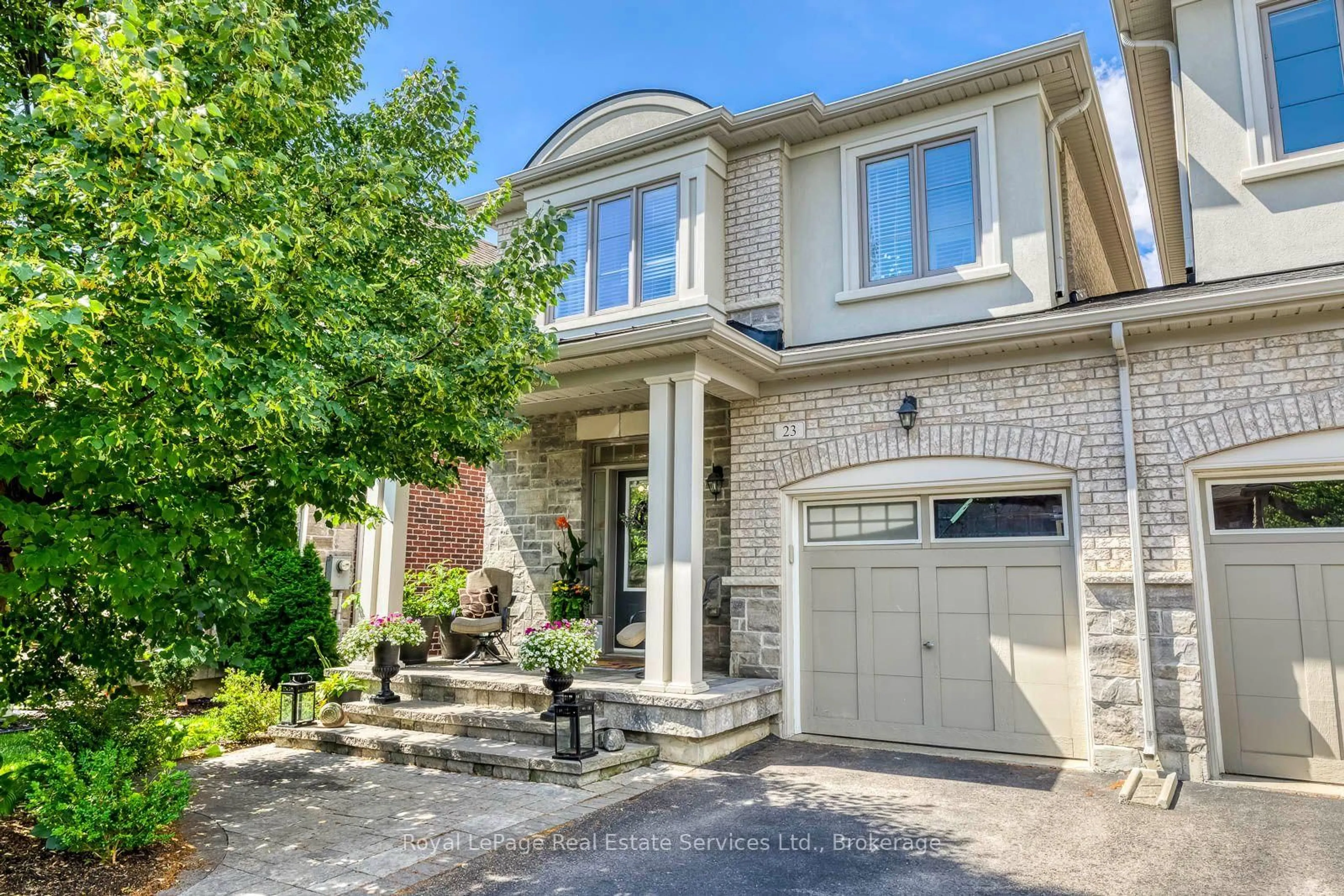Home with brick exterior material, street for 23 Diamond Leaf Lane, Halton Hills Ontario L7G 0G7