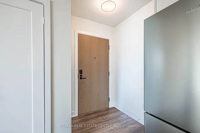 10 Eva Rd #ph01, Toronto 4