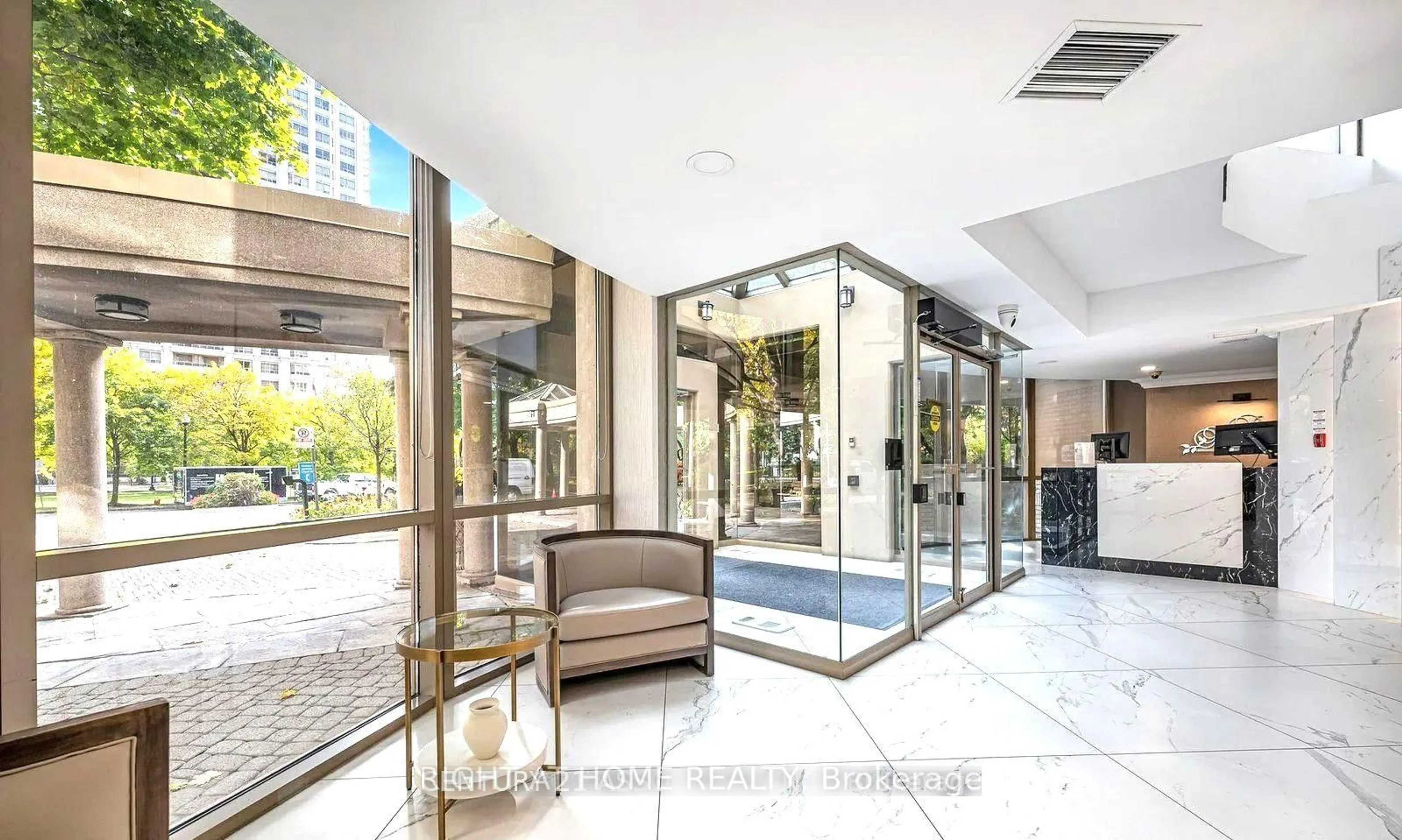 Lobby for 45 Kingsbridge Garden Circ #2105, Mississauga Ontario L5R 3K4
