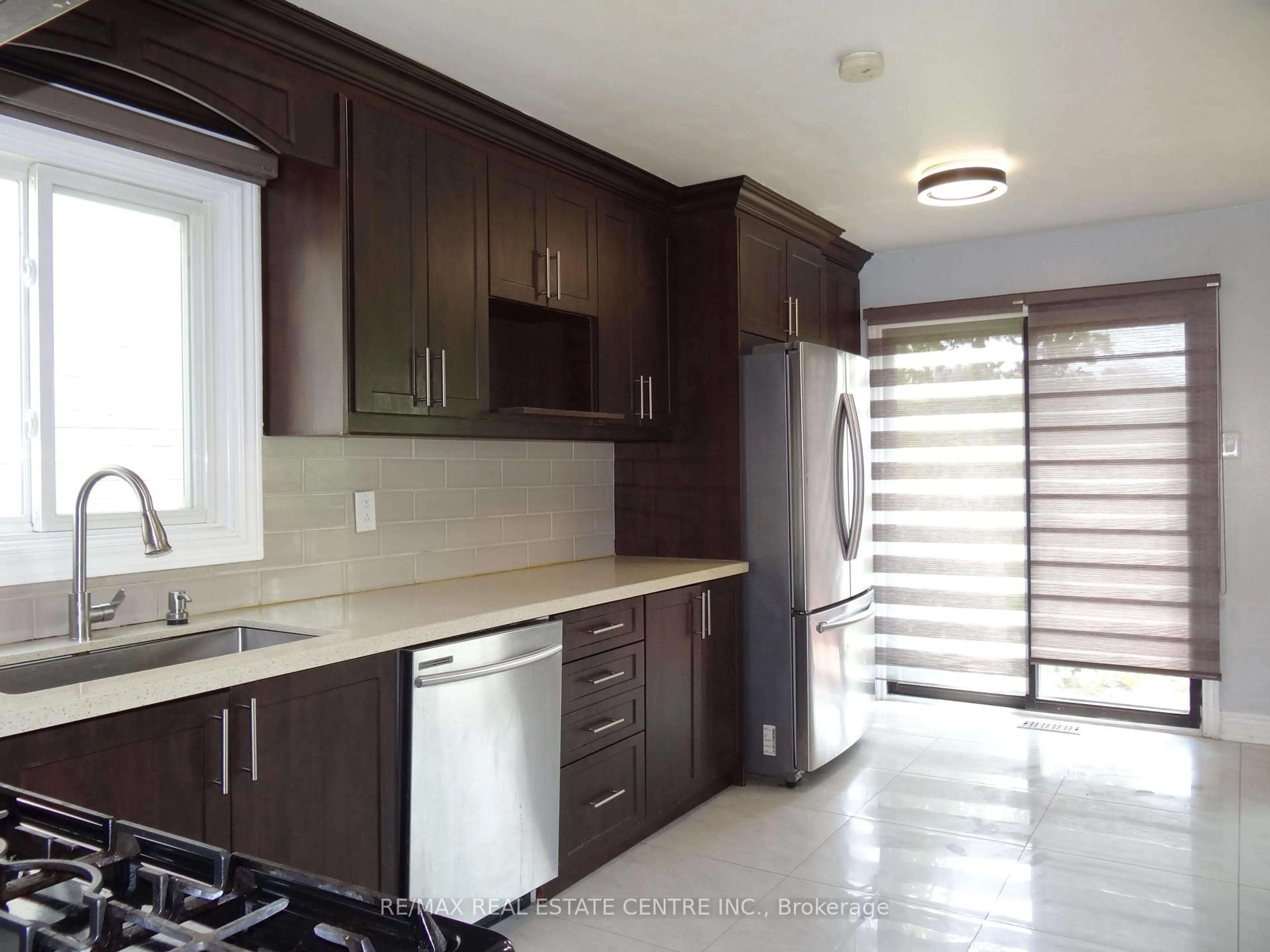 Unknown for 57 Meadowlark Dr, Brampton Ontario L6Y 4A3