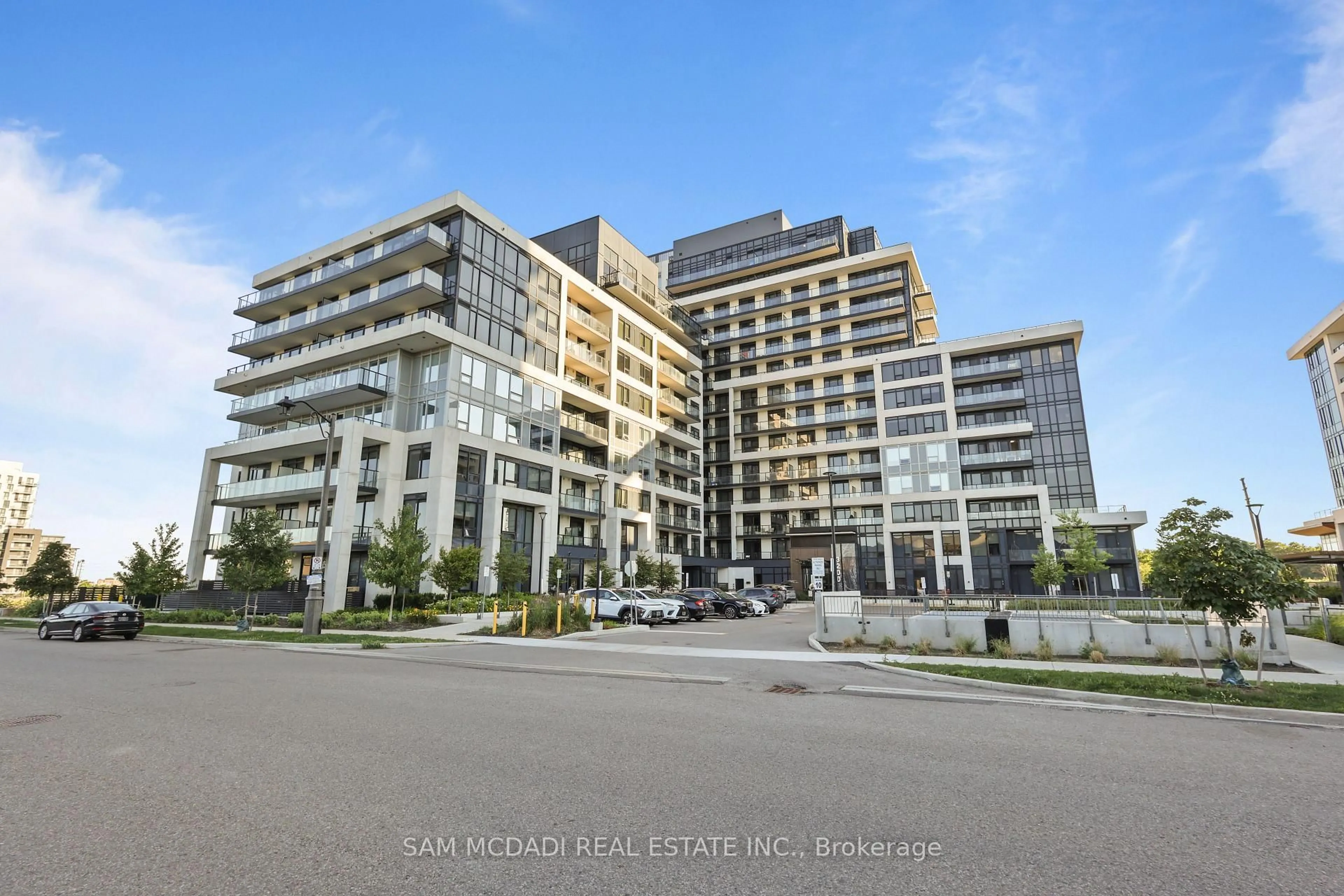 Unknown for 3200 William Coltson Ave #318, Oakville Ontario L6H 7W8