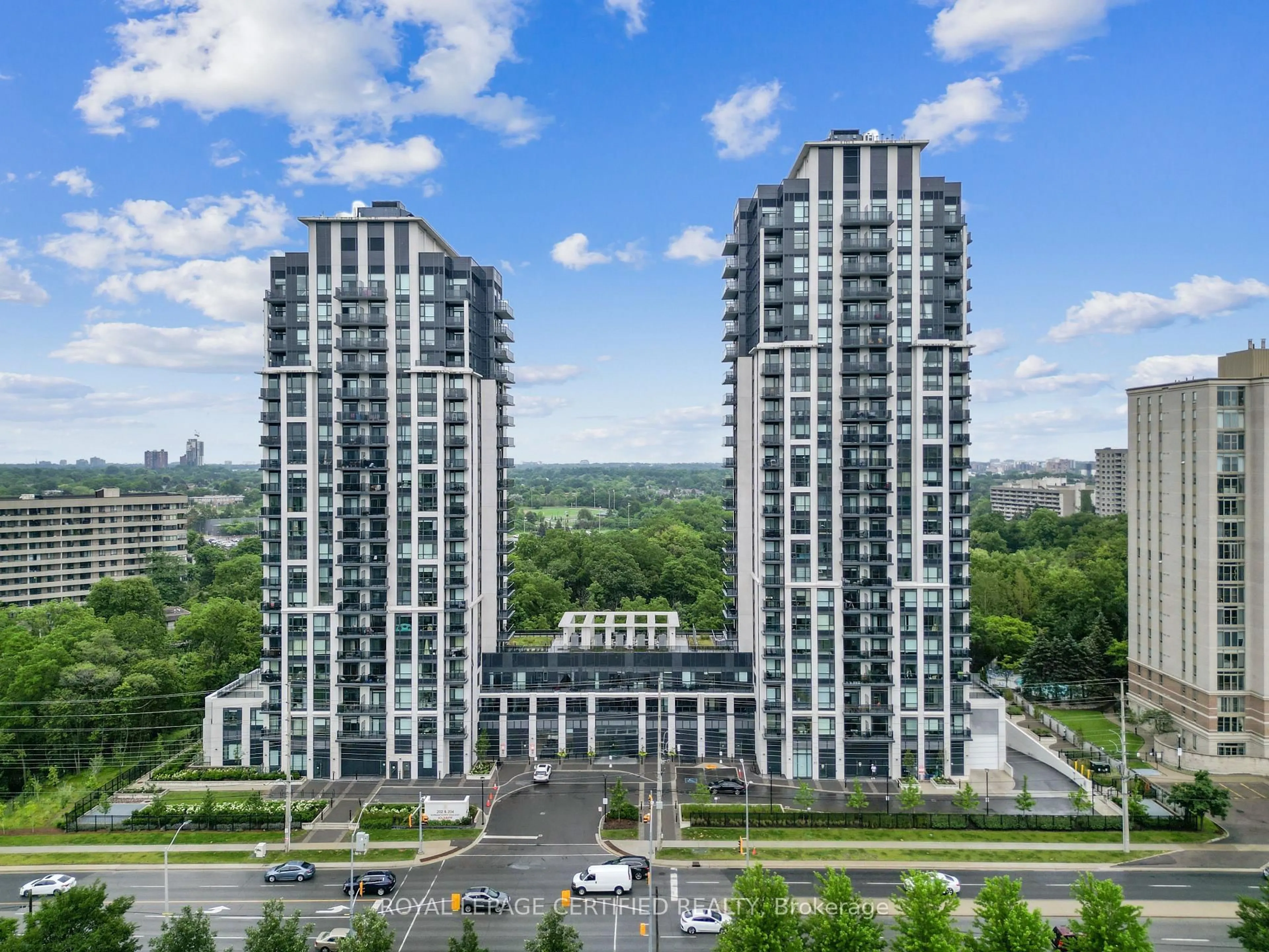 A pic from outside/outdoor area/front of a property/back of a property/a pic from drone, city buildings view from balcony for 202 Burnhamthorpe Rd #1803, Mississauga Ontario L5A 4L4