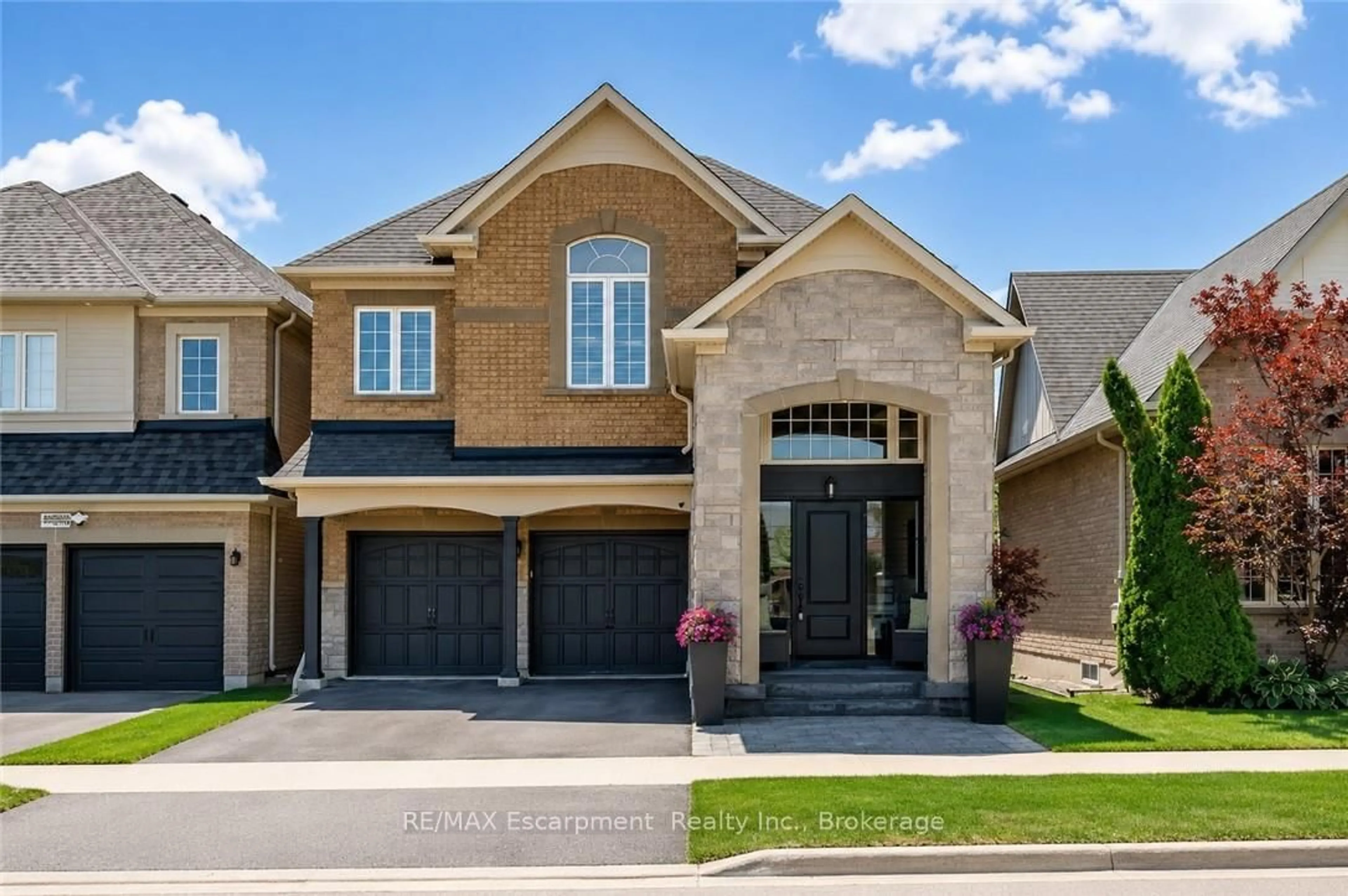 Home with brick exterior material, street for 3184 Tim Dobbie Dr, Burlington Ontario L7M 0N3