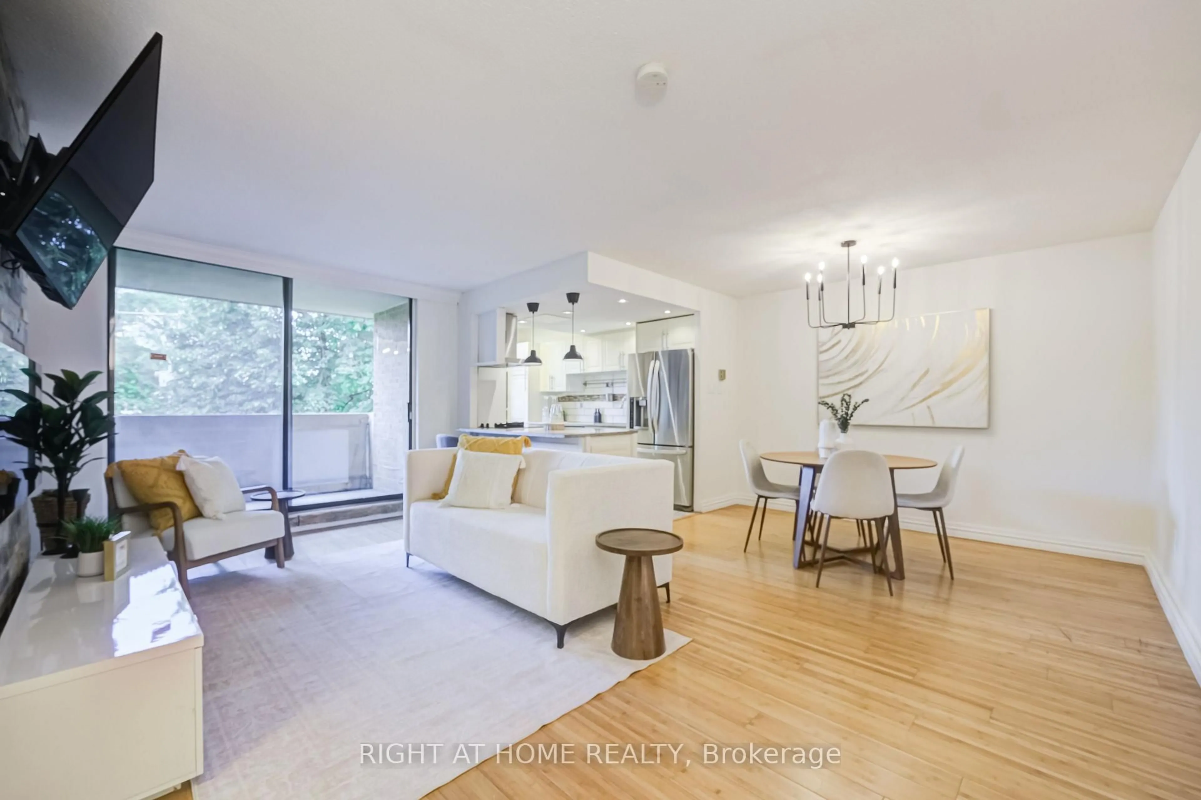 Living room with furniture, unknown for 2645 Jane St #426, Toronto Ontario M3L 2J3