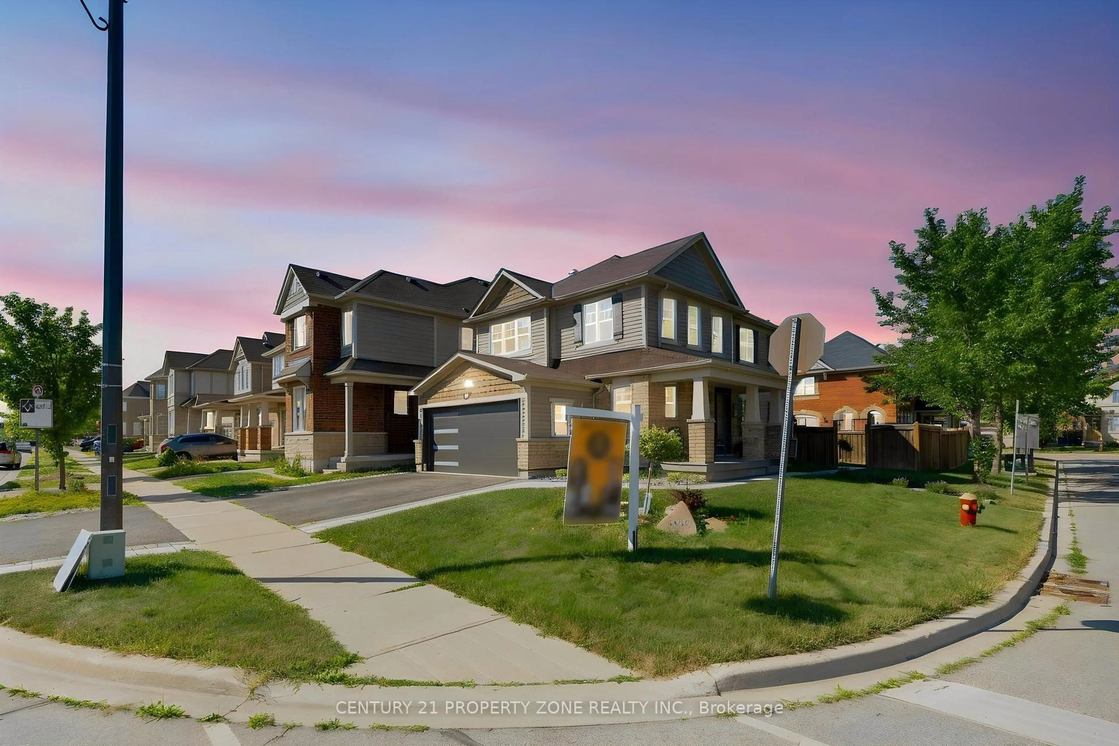 Home with brick exterior material, street for 1083 Savoline Blvd, Milton Ontario L9T 8P3