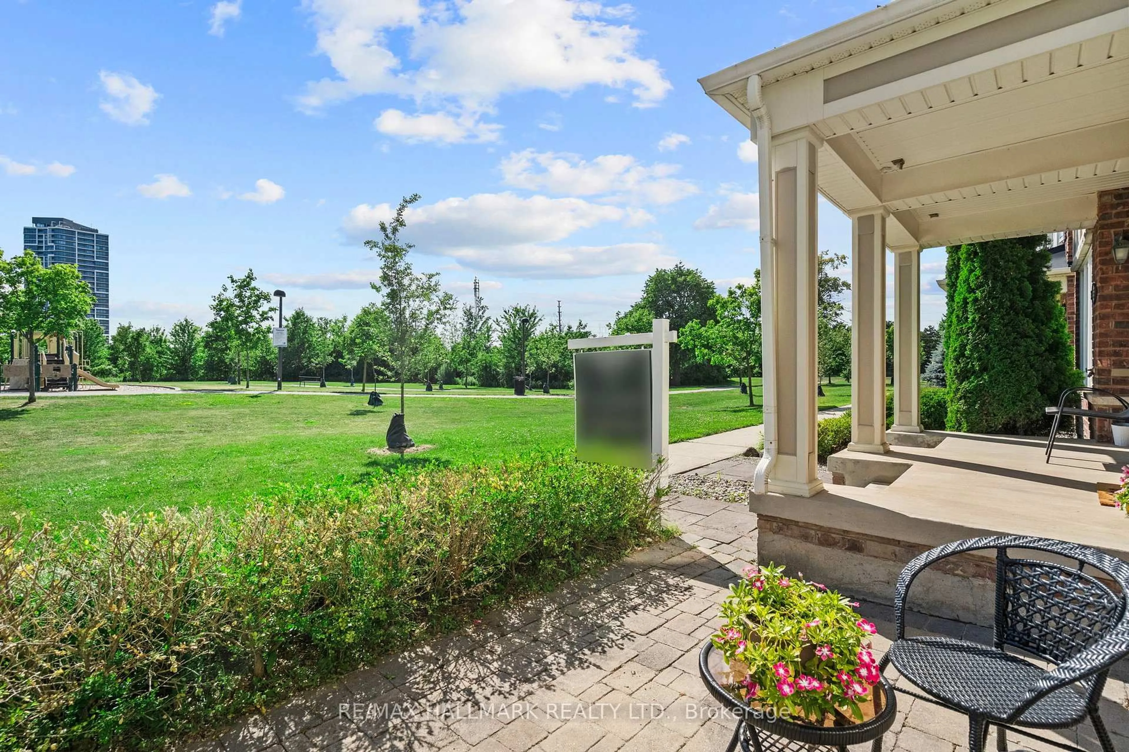 Patio, unknown for 553 Gervais Terr, Milton Ontario L9T 7R7