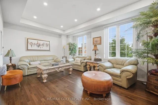 4 Utopia Way, Brampton 5