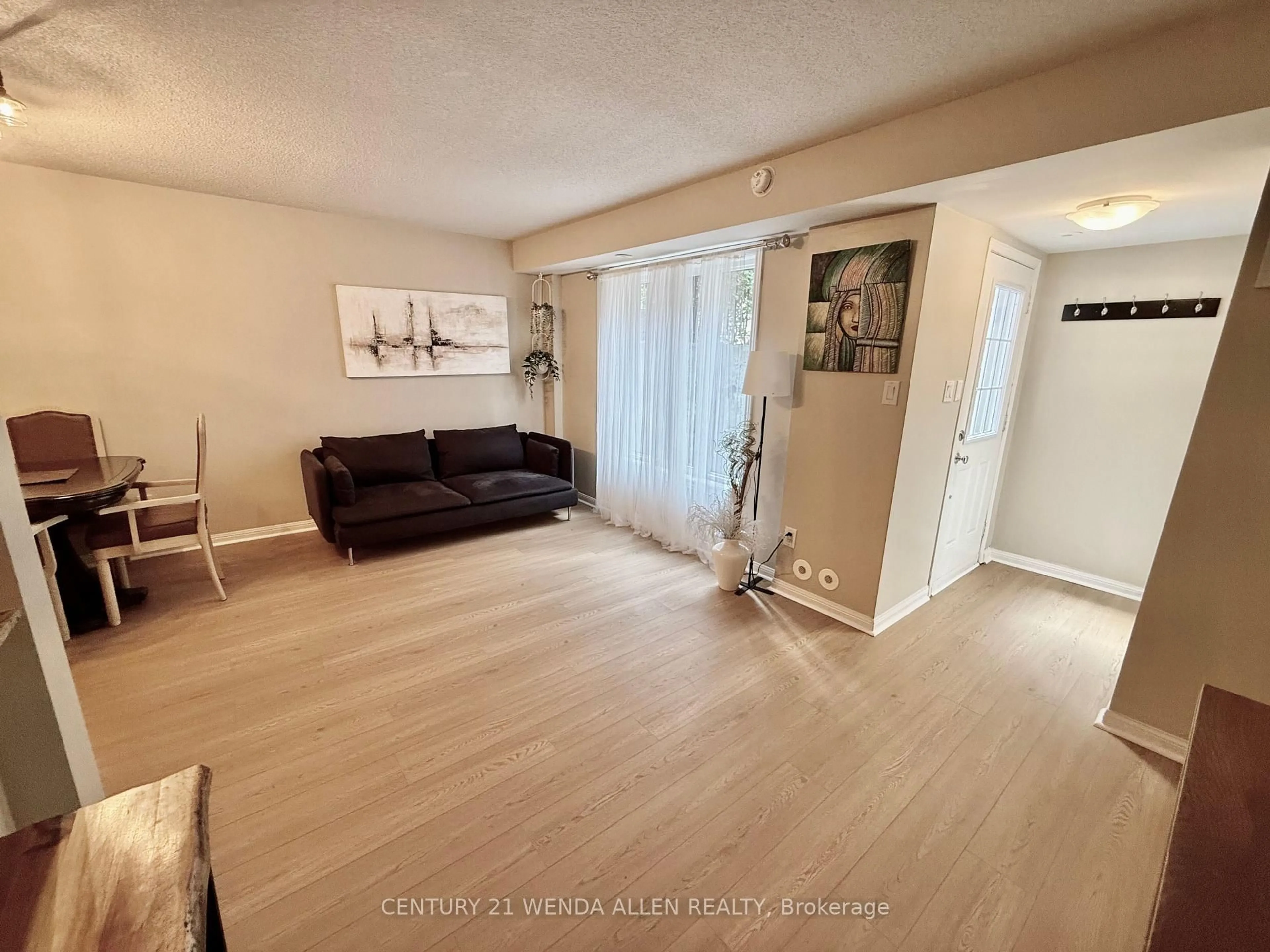 A pic of a room for 20 Laidlaw St #1117, Toronto Ontario M6K 1X2