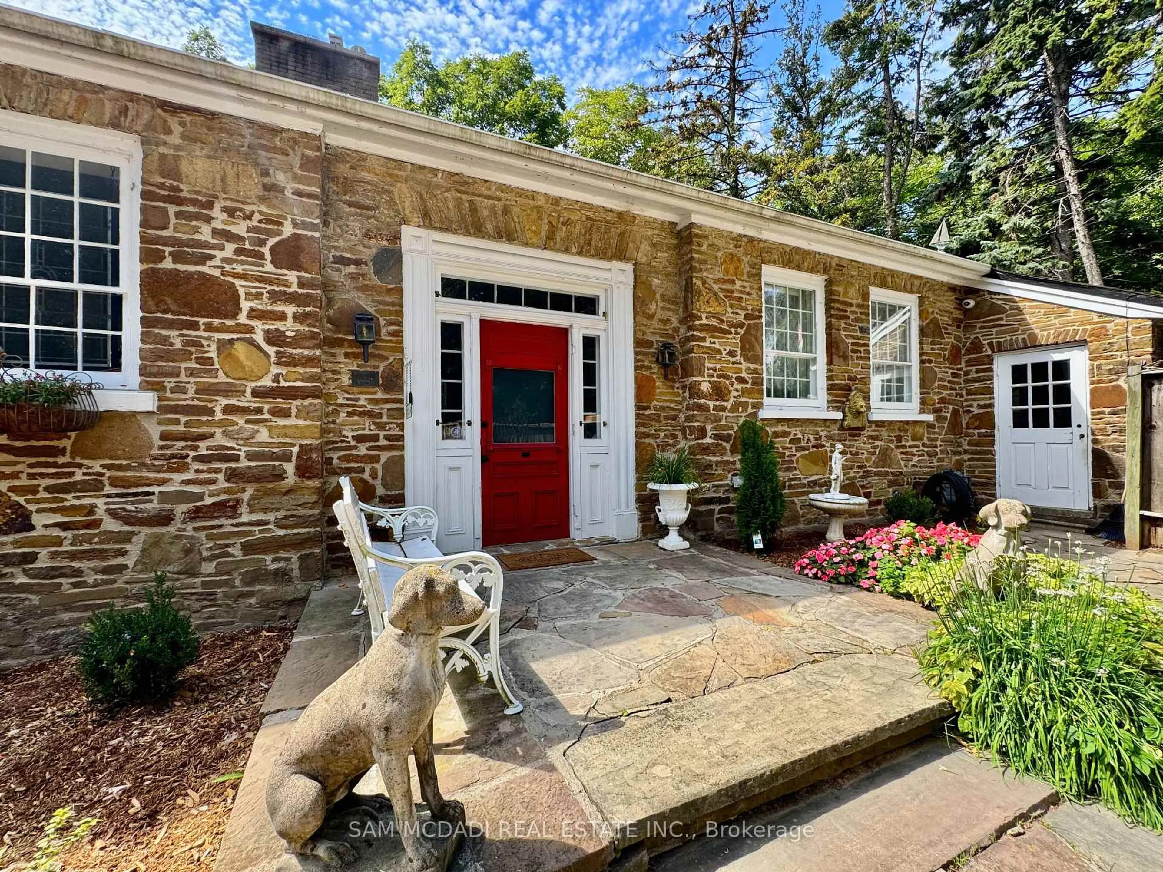 Home with brick exterior material, street for 85 Yorkleigh Ave, Toronto Ontario M9P 1Y3
