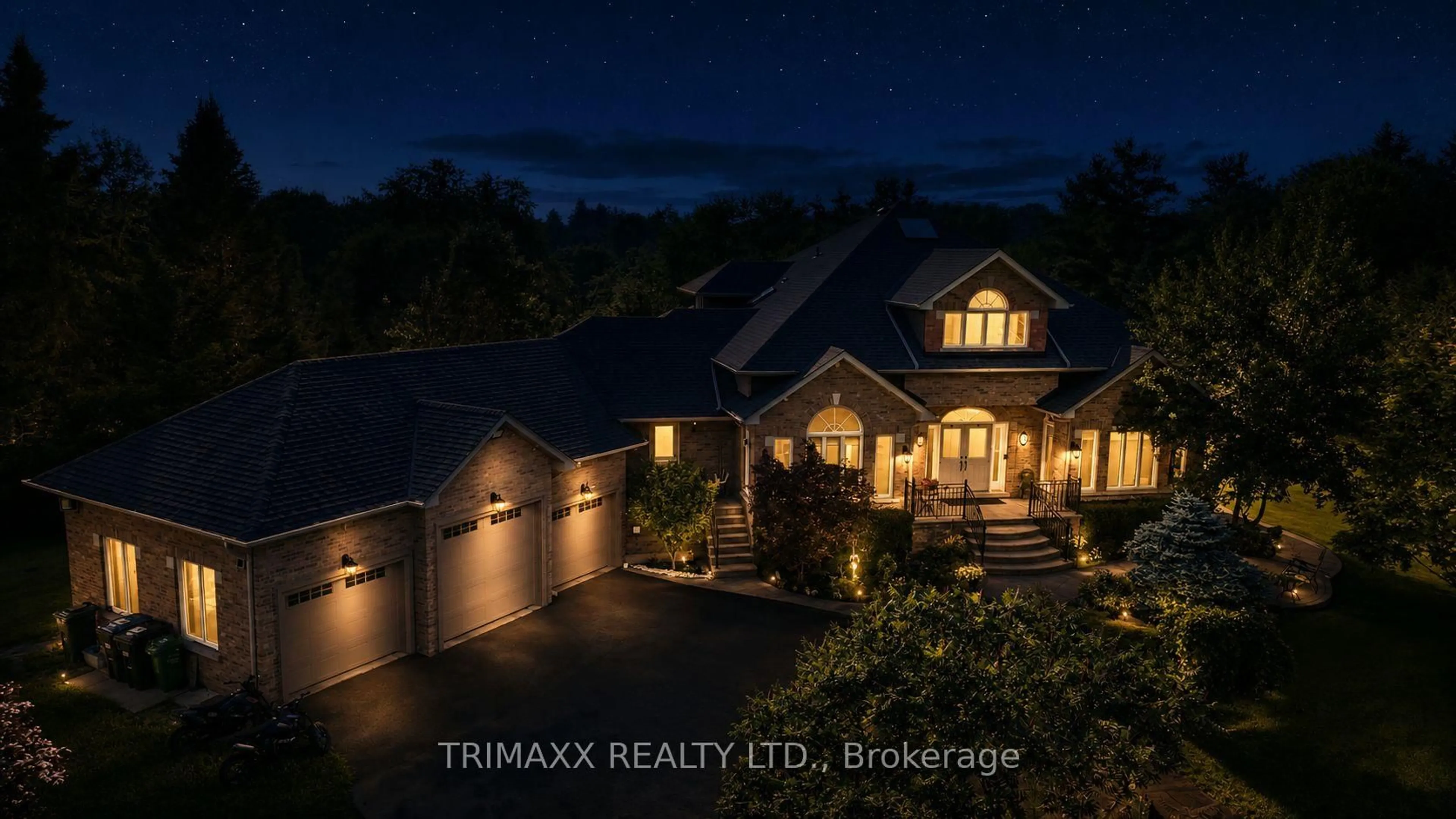 A pic from outside/outdoor area/front of a property/back of a property/a pic from drone, water/lake/river/ocean view for 18 Walton Dr, Caledon Ontario L7E 0A1