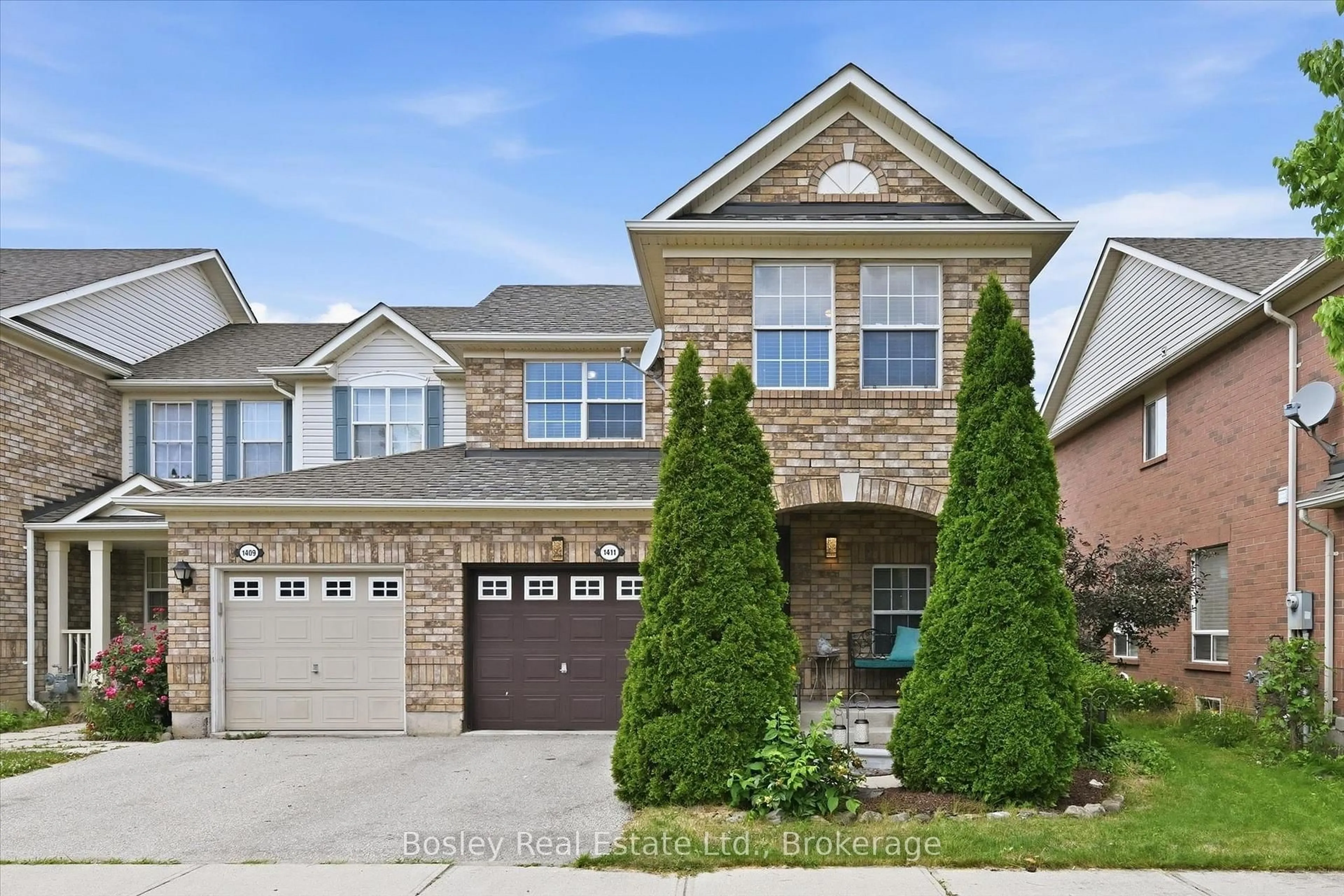 Home with brick exterior material, street for 1411 Mcdermott Way, Milton Ontario L9T 6L6