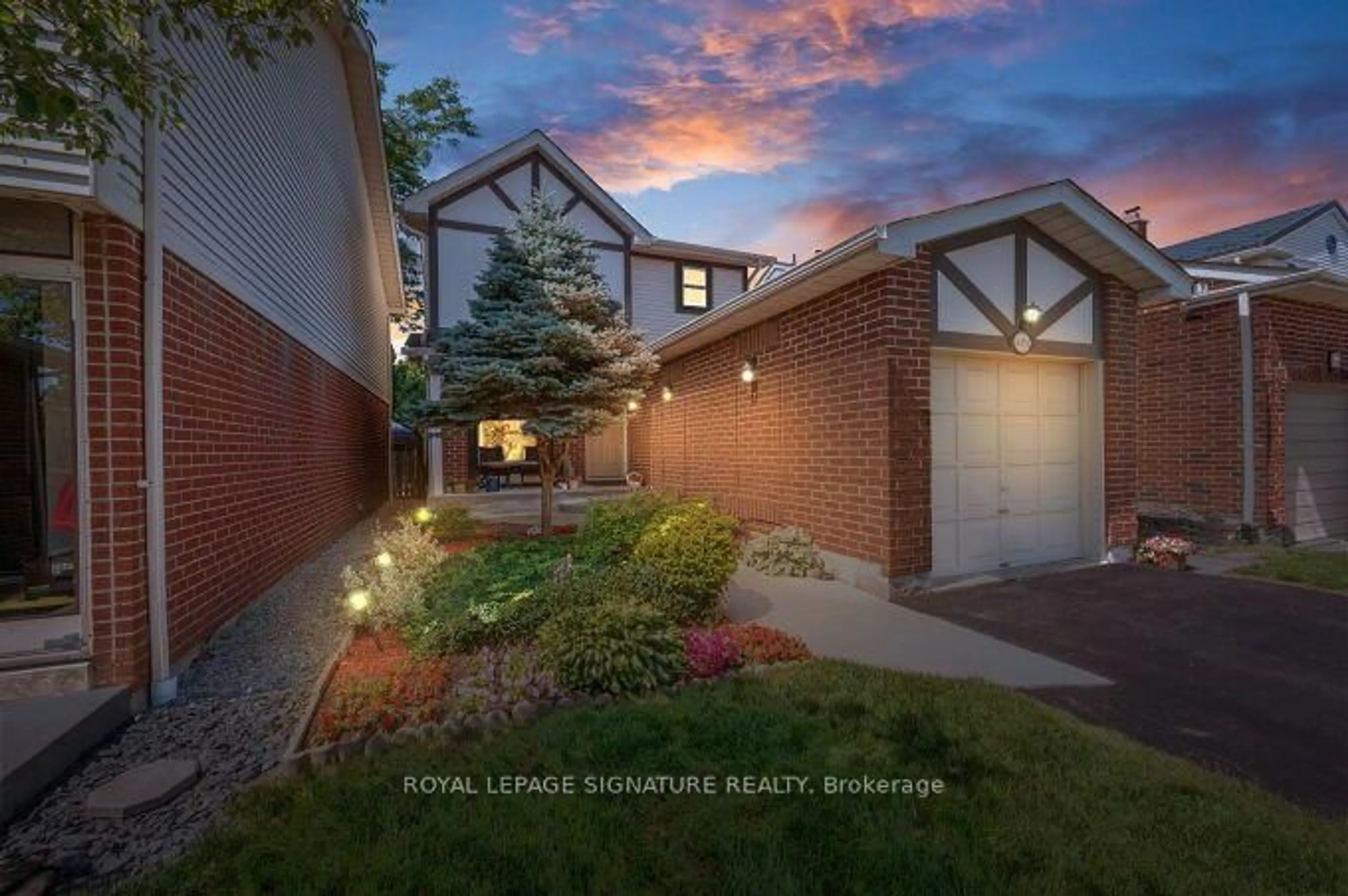 Home with brick exterior material, street for 4212 Stonemason Cres, Mississauga Ontario L5L 2Z7