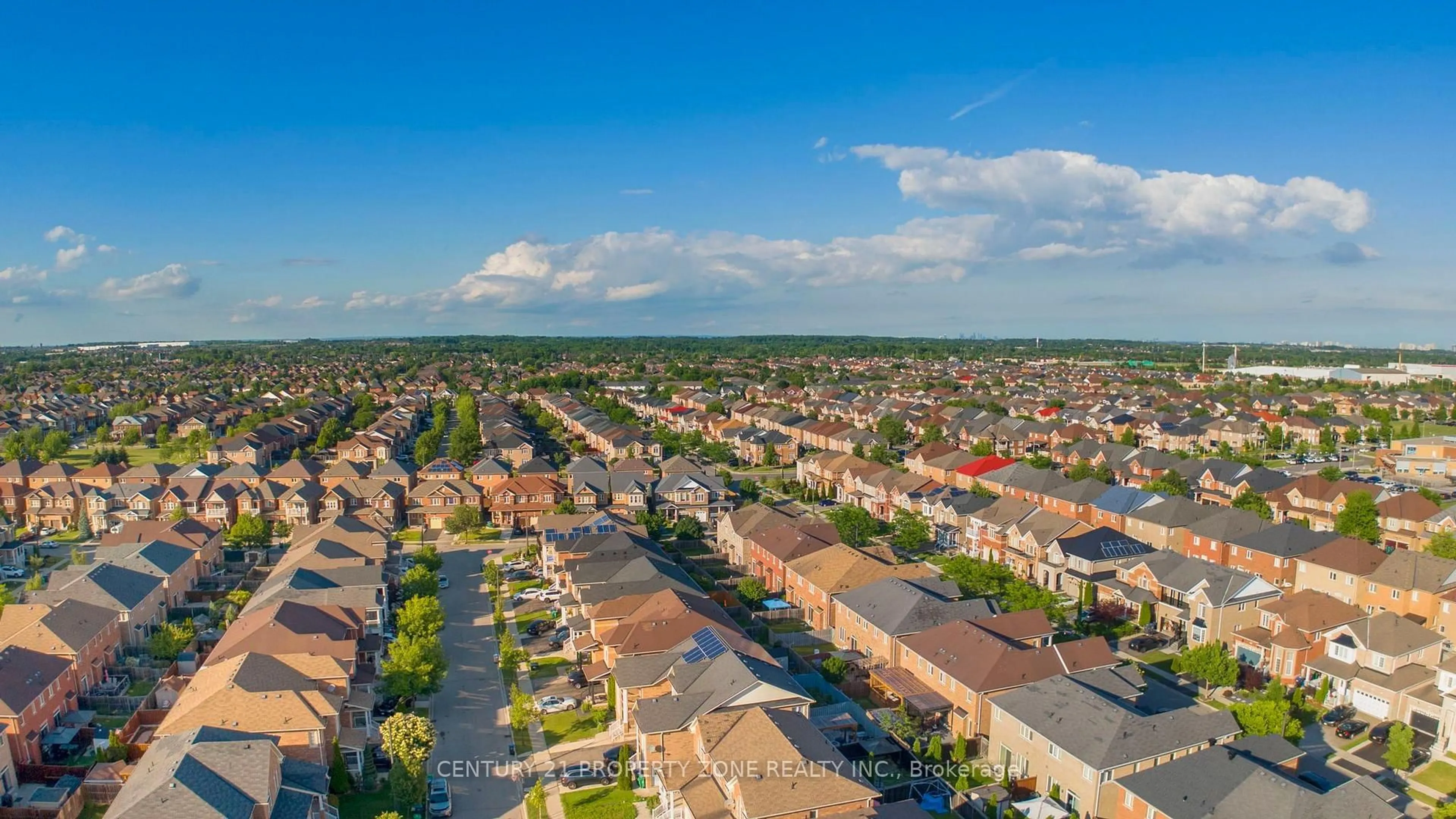 A pic from outside/outdoor area/front of a property/back of a property/a pic from drone, city buildings view from balcony for 38 Callalily Rd, Brampton Ontario L7A 0M2