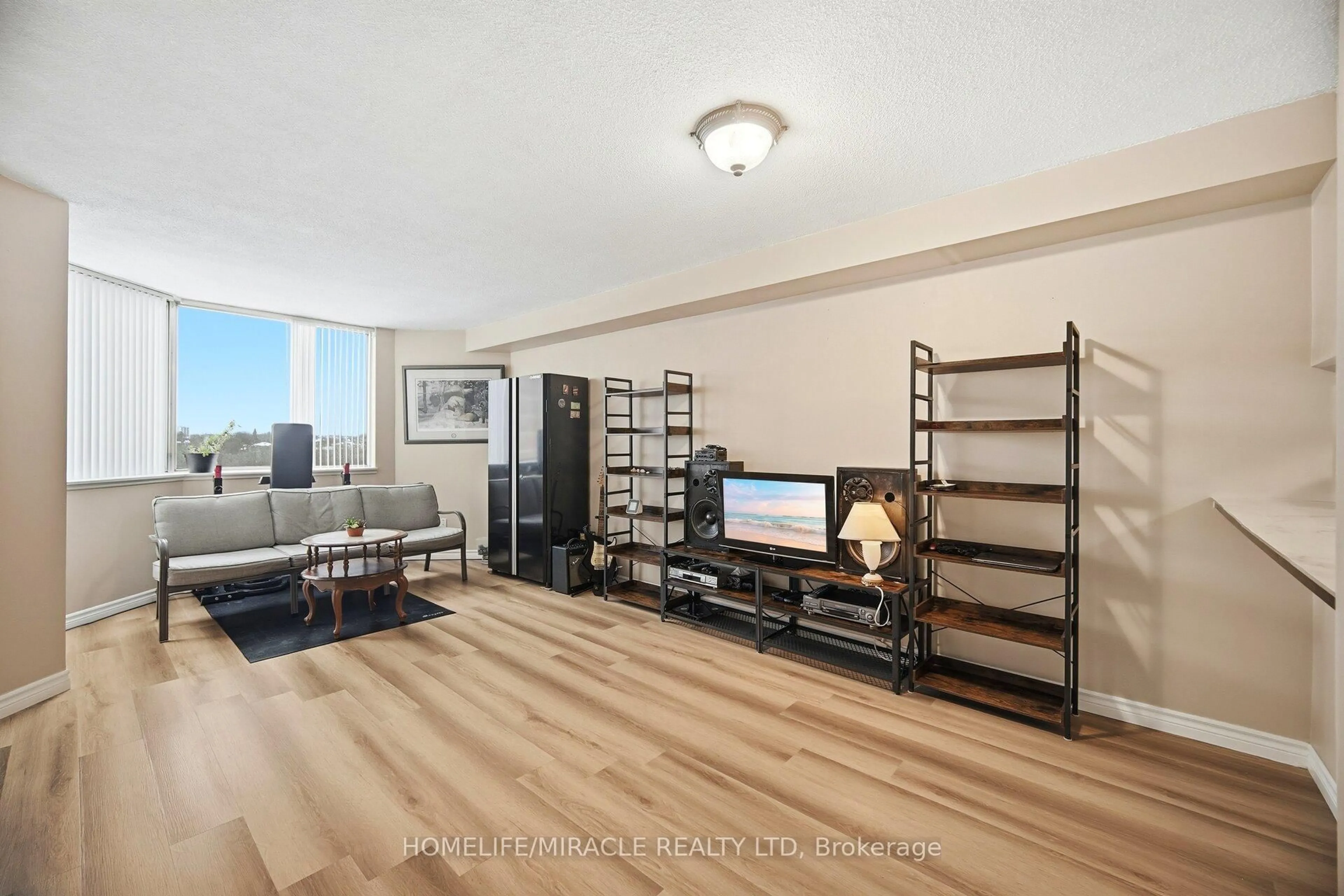 A pic of a room for 234 Albion Rd #610, Toronto Ontario M9W 6A5