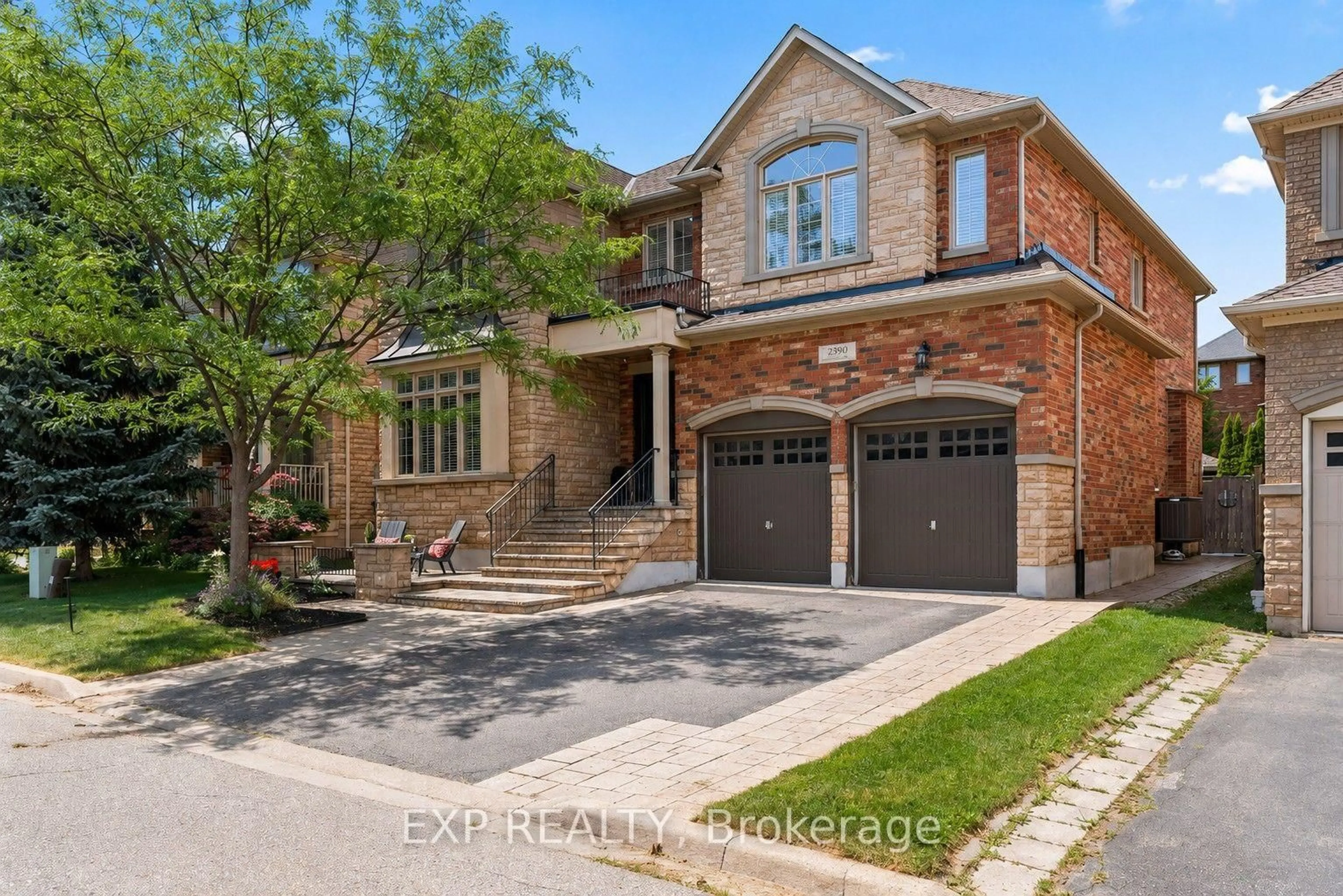 Home with brick exterior material, street for 2390 Taylorwood Dr, Oakville Ontario L6H 0C6
