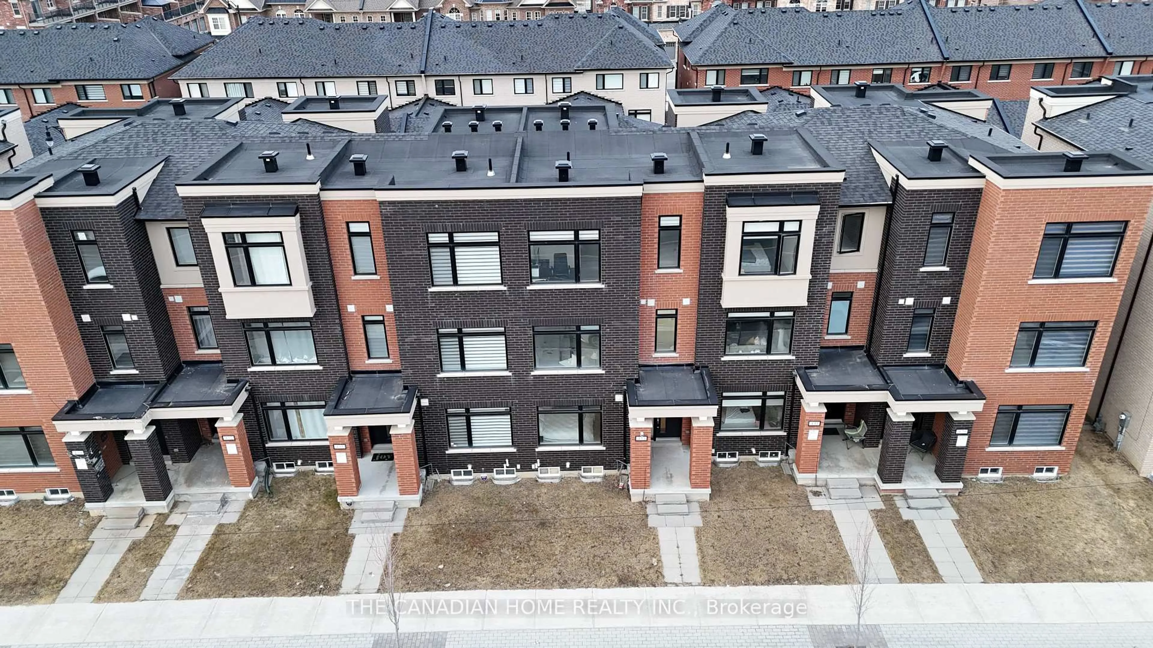 A pic from outside/outdoor area/front of a property/back of a property/a pic from drone, city buildings view from balcony for 433 Veterans Dr, Brampton Ontario L7A 4Z1