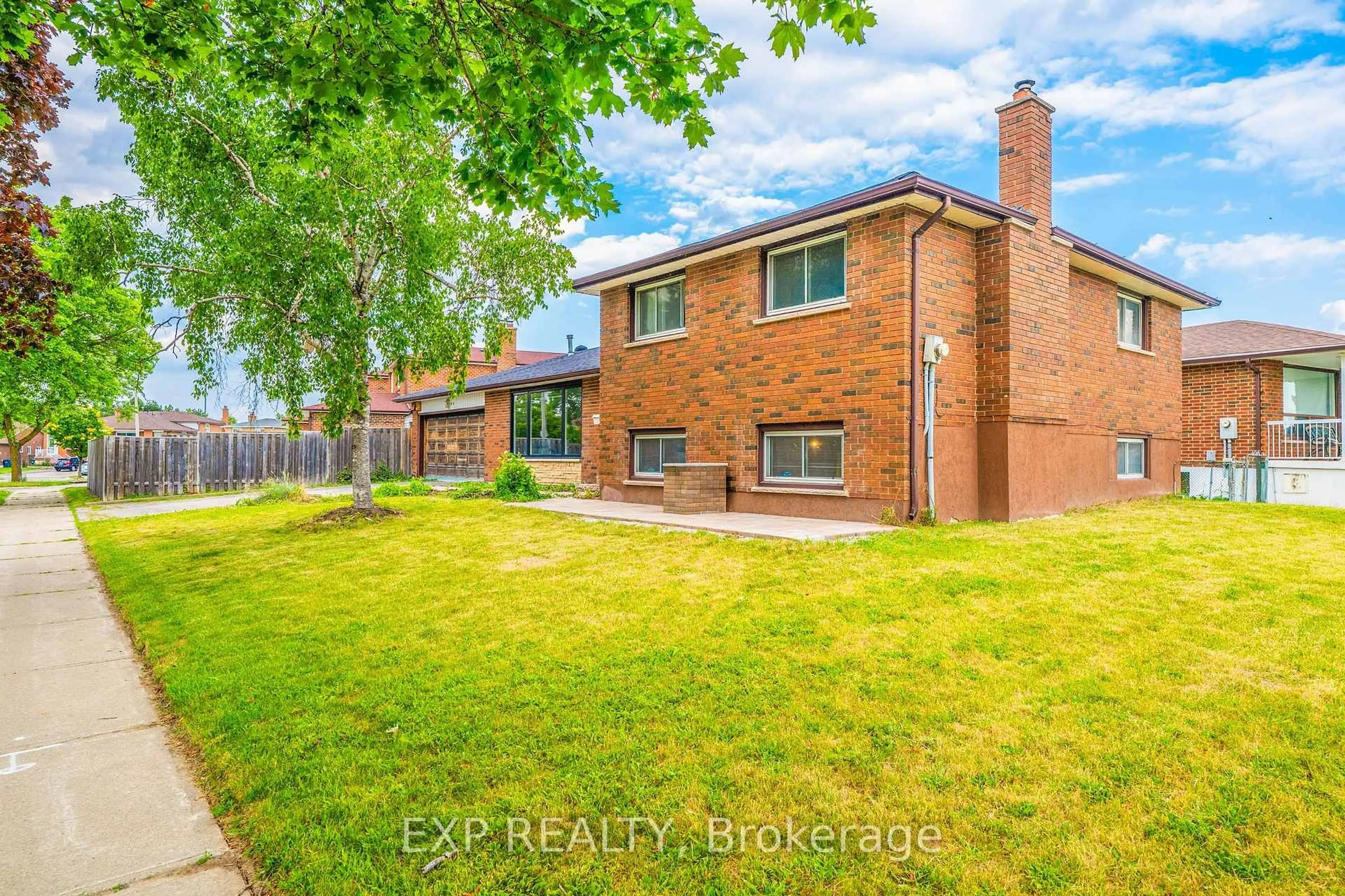 Home with brick exterior material, street for 7201 Sigsbee Dr, Mississauga Ontario L4T 3L6