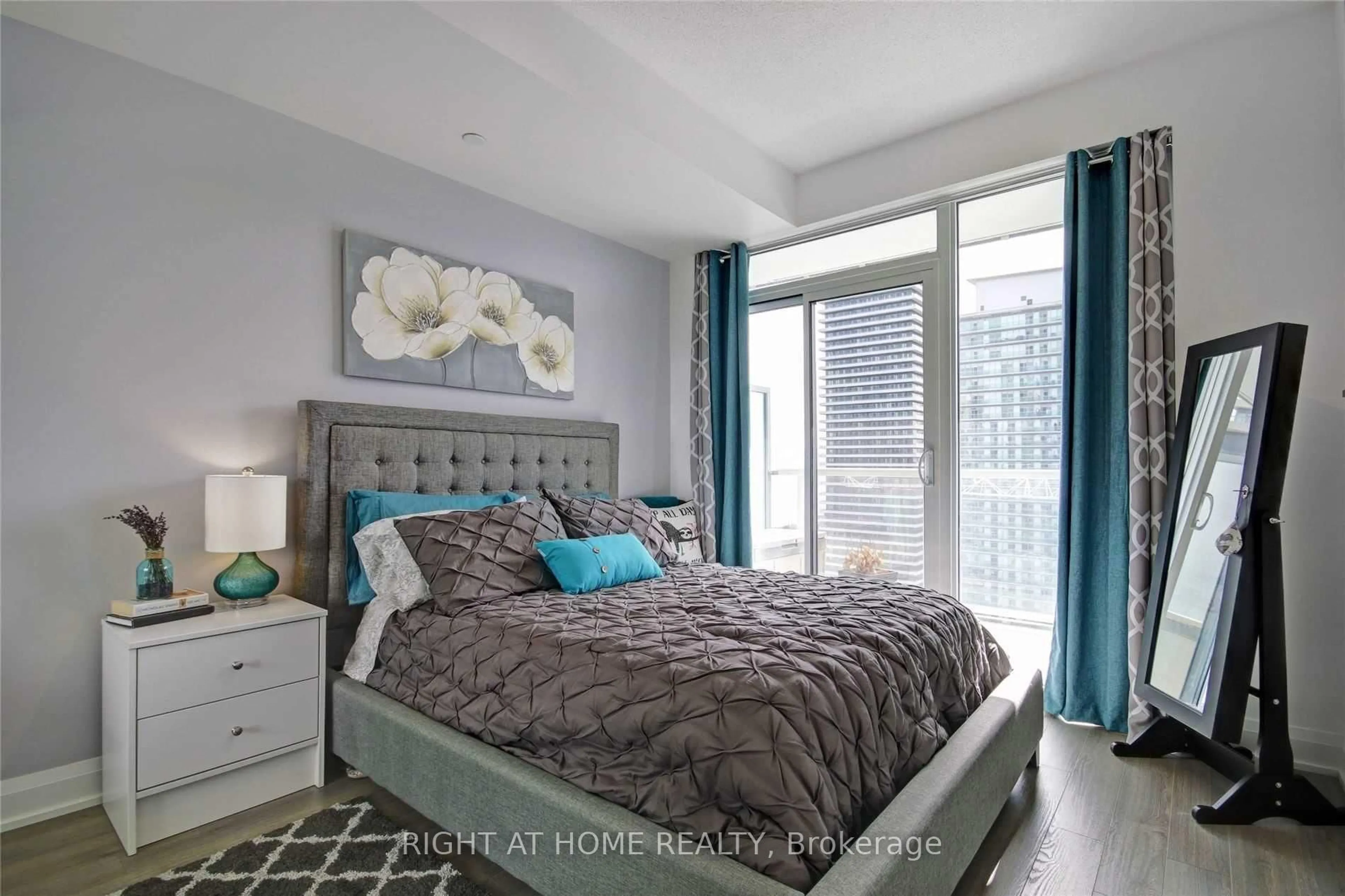 Bedroom with bed, unknown for 56 Annie Craig Dr #3204, Toronto Ontario M8V 0C5