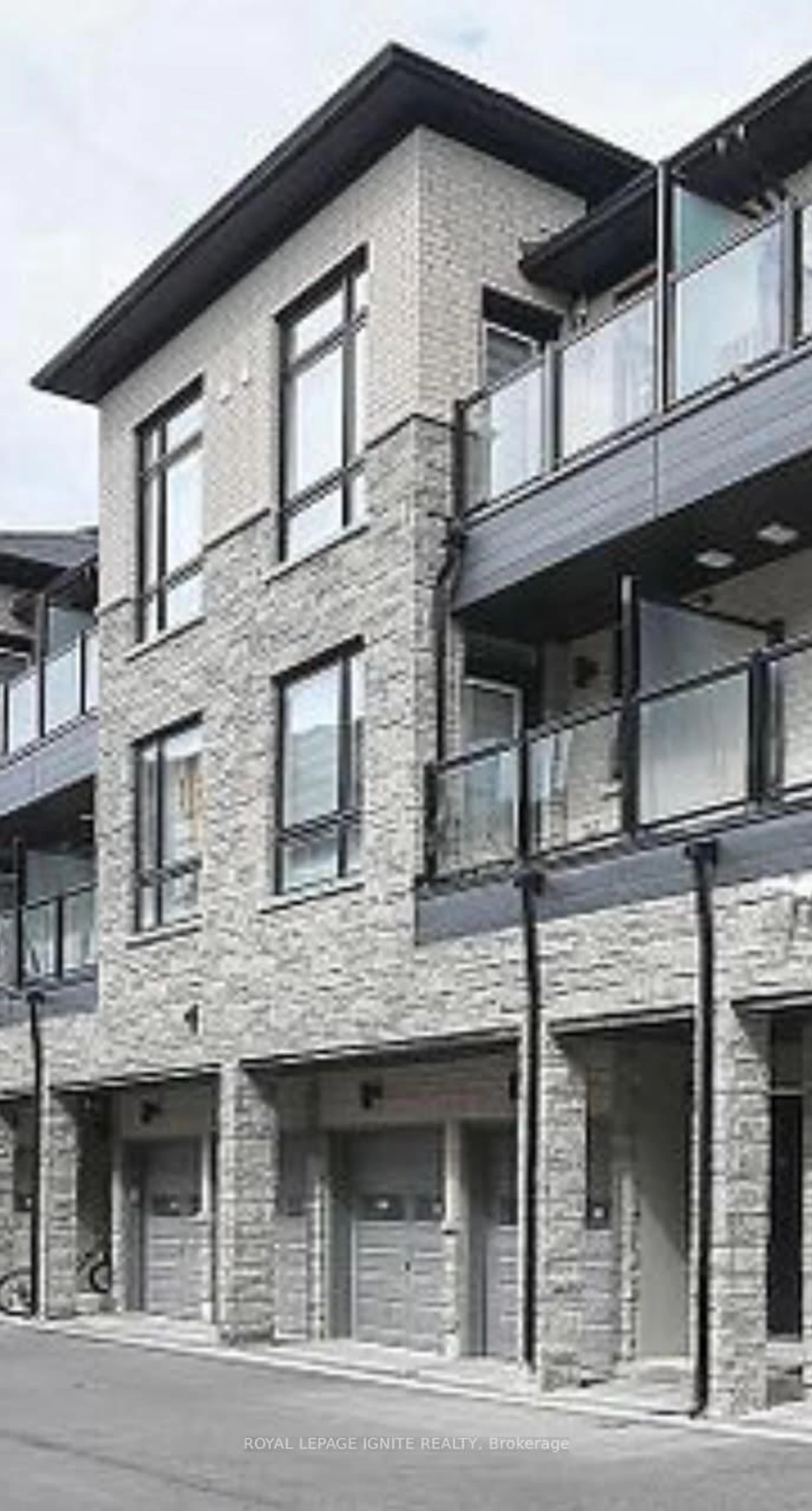 Home with brick exterior material, building for 9460 The Gore Rd #89, Brampton Ontario L6P 2G7