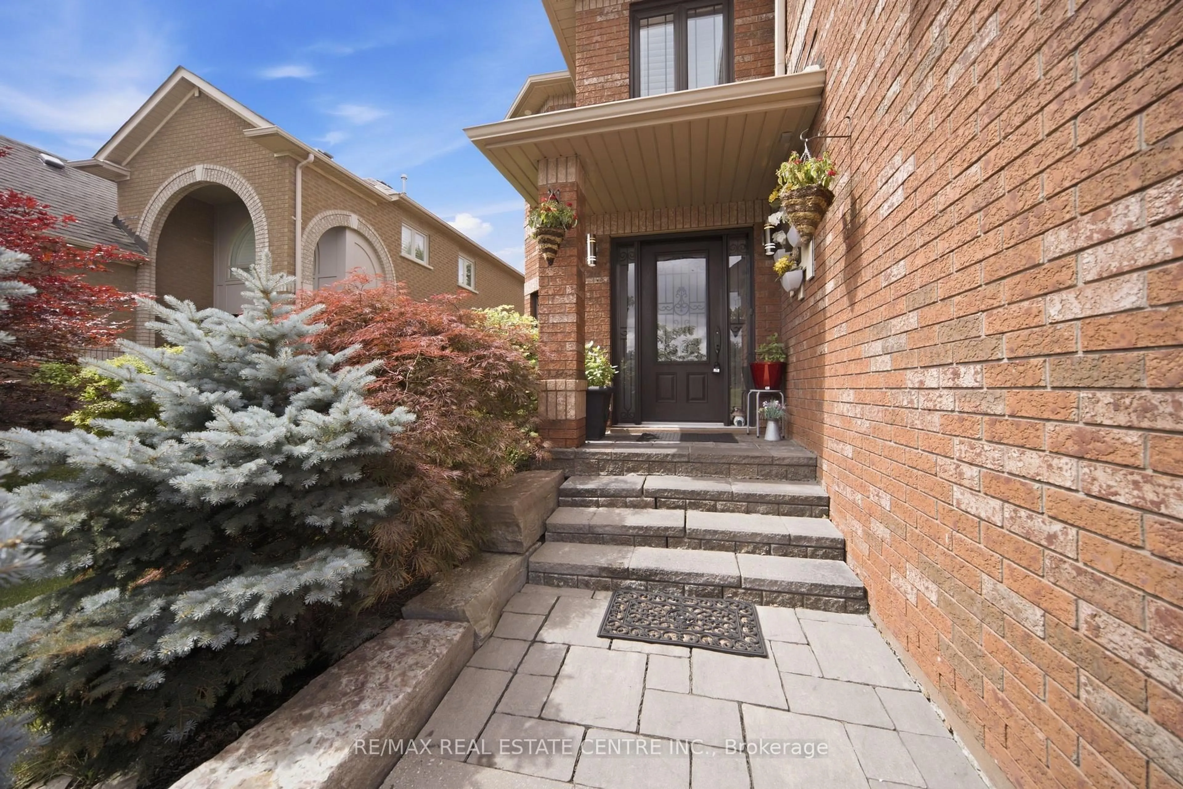 Home with brick exterior material, street for 49 Miller Dr, Halton Hills Ontario L7G 5P7