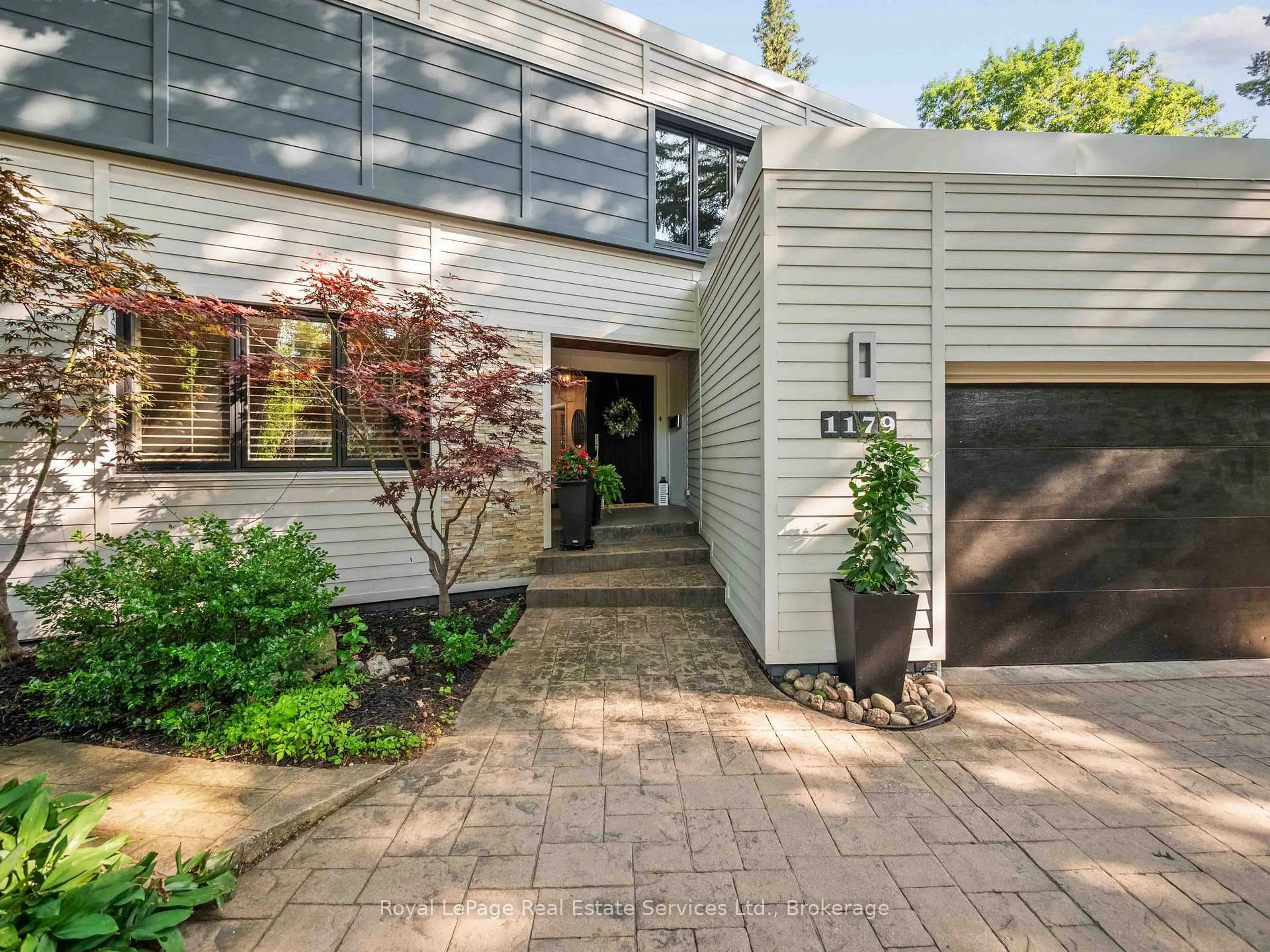 Home with brick exterior material, street for 1179 Carey Rd, Oakville Ontario L6J 2E3