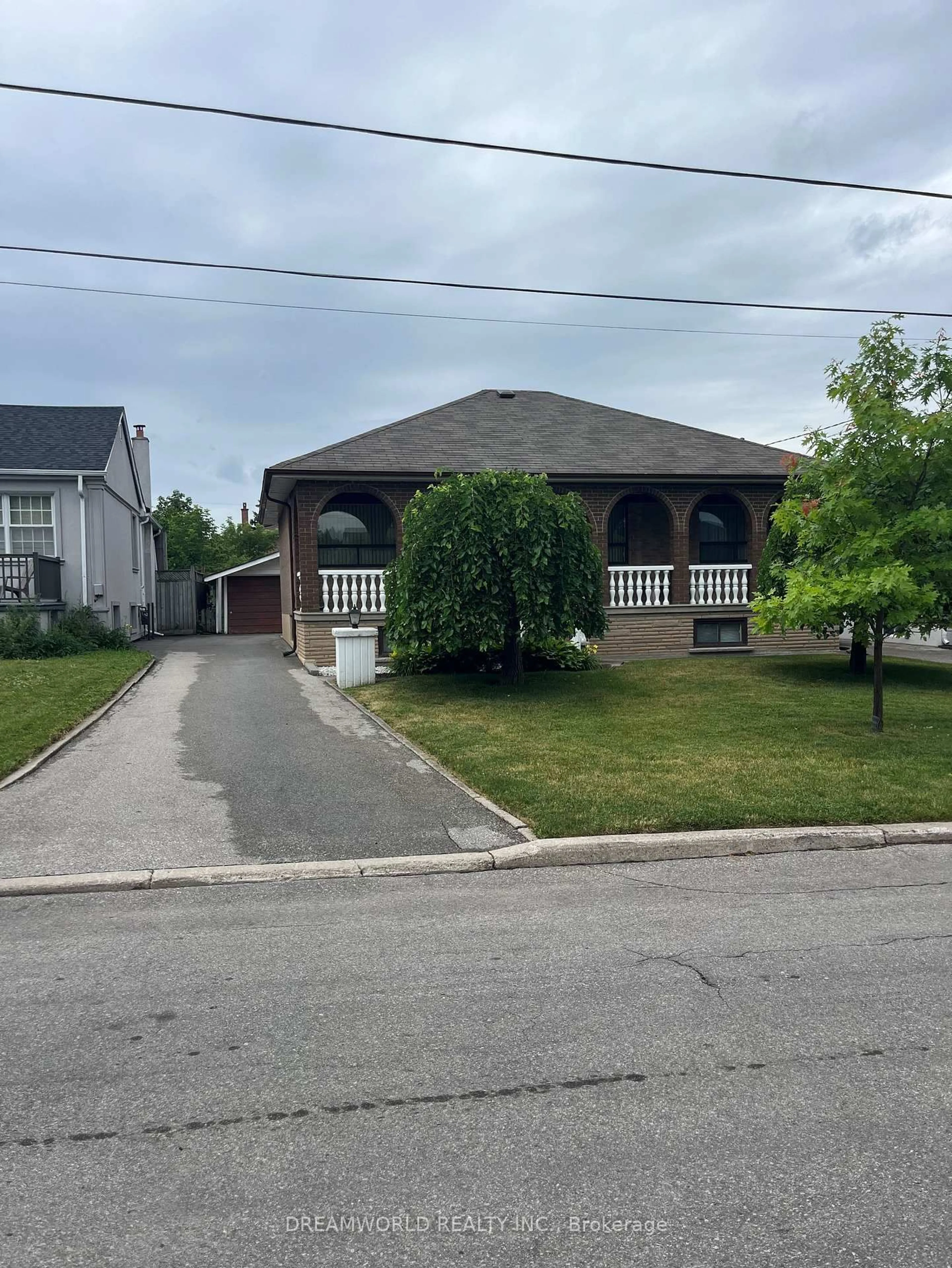 Unknown for 53 Compton Cres, Toronto Ontario M3M 2C3